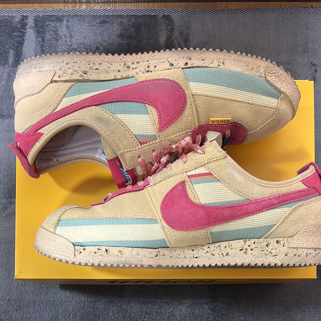 UNION × Nike Cortez "Red/Beige"