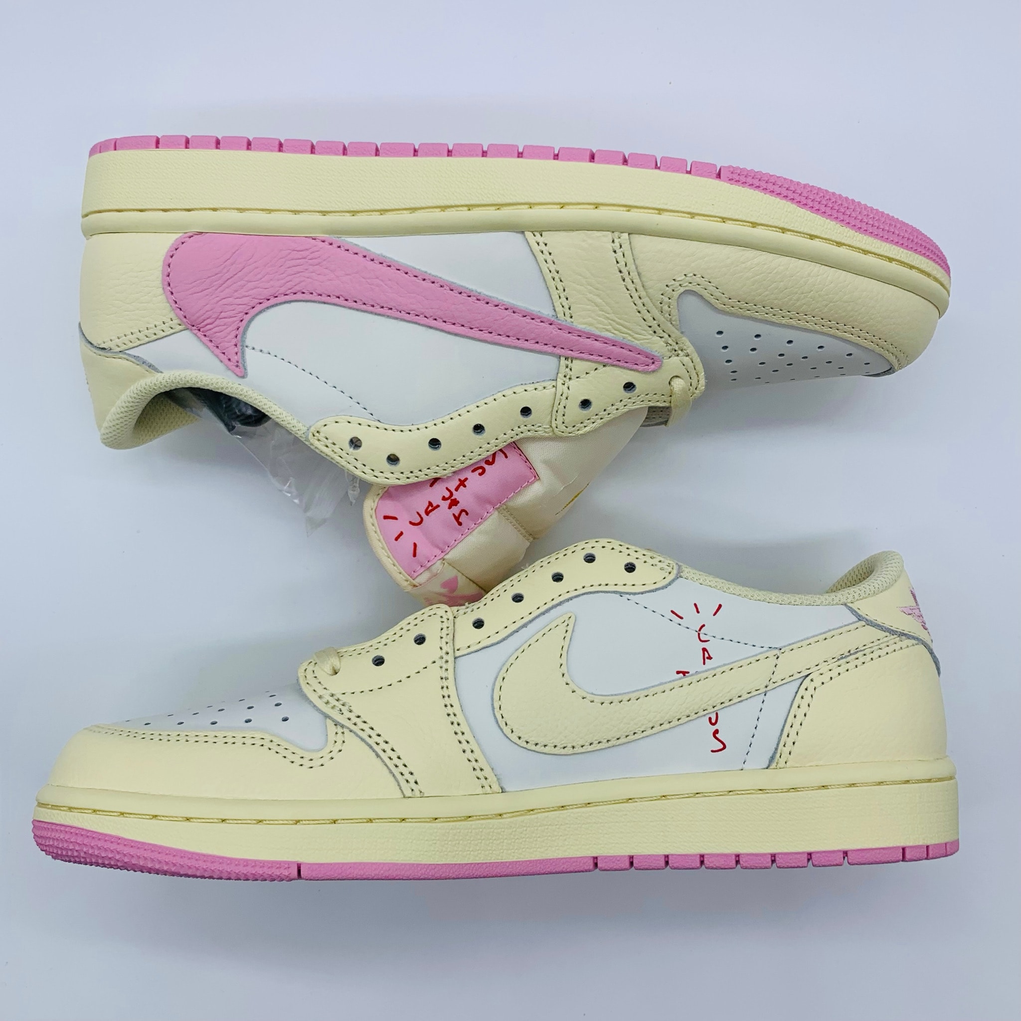 Travis Scott × Nike Air Jordan 1 Retro Low OG "Muslin/Shy Pink"