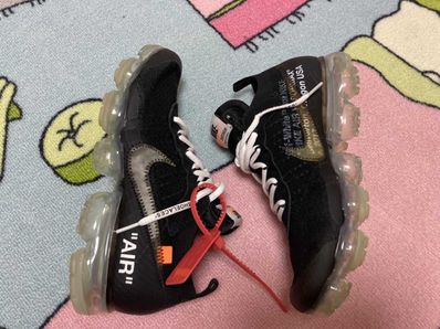 Off-White × Nike Air Vapormax "Black/Total Orange/Clear"
