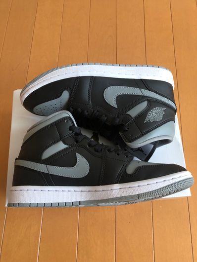 Nike Women's Air Jordan 1 Mid "Shadow"