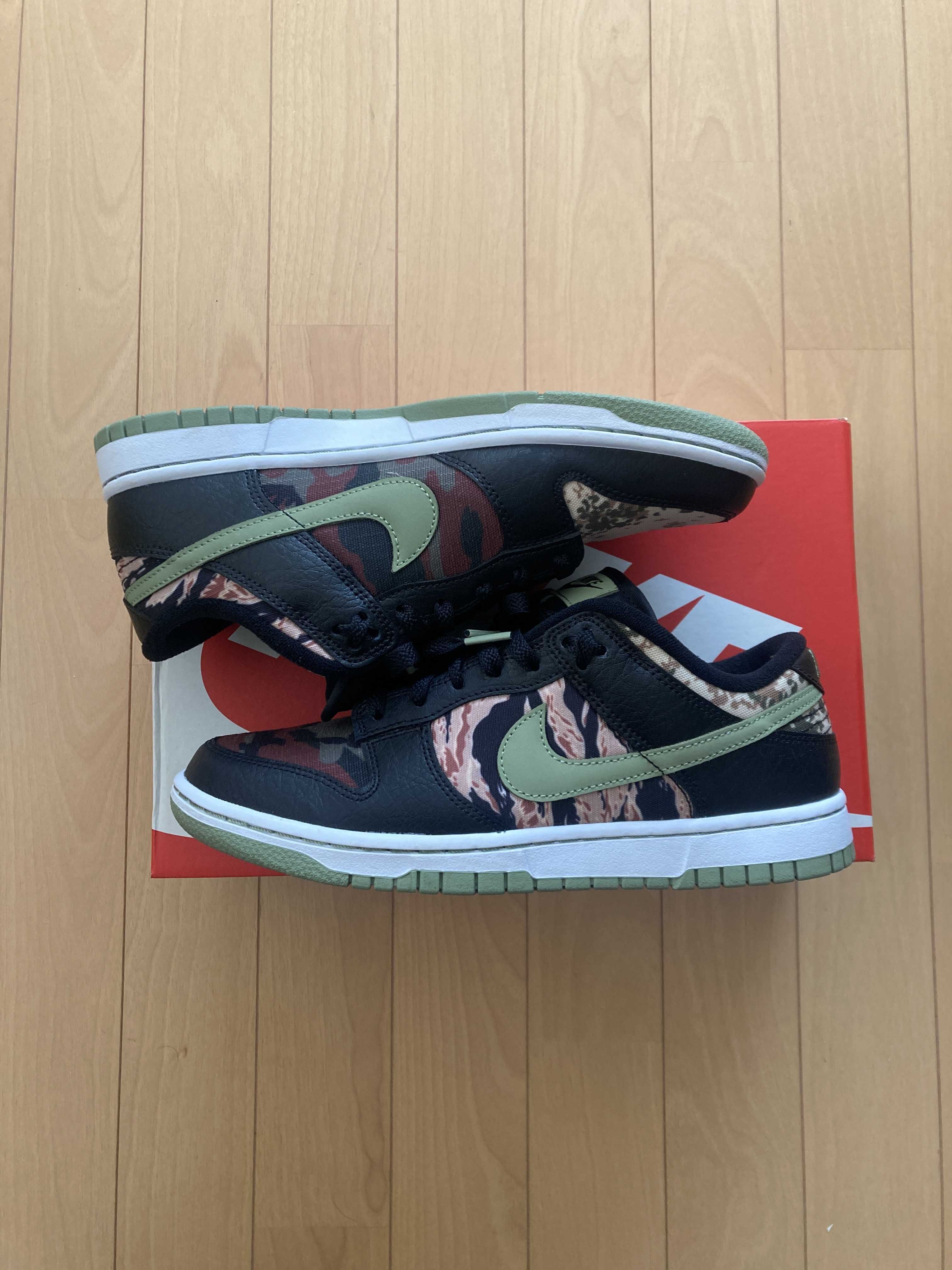 NIKE DUNK LOW SE "BLACK MULTI CAMO"