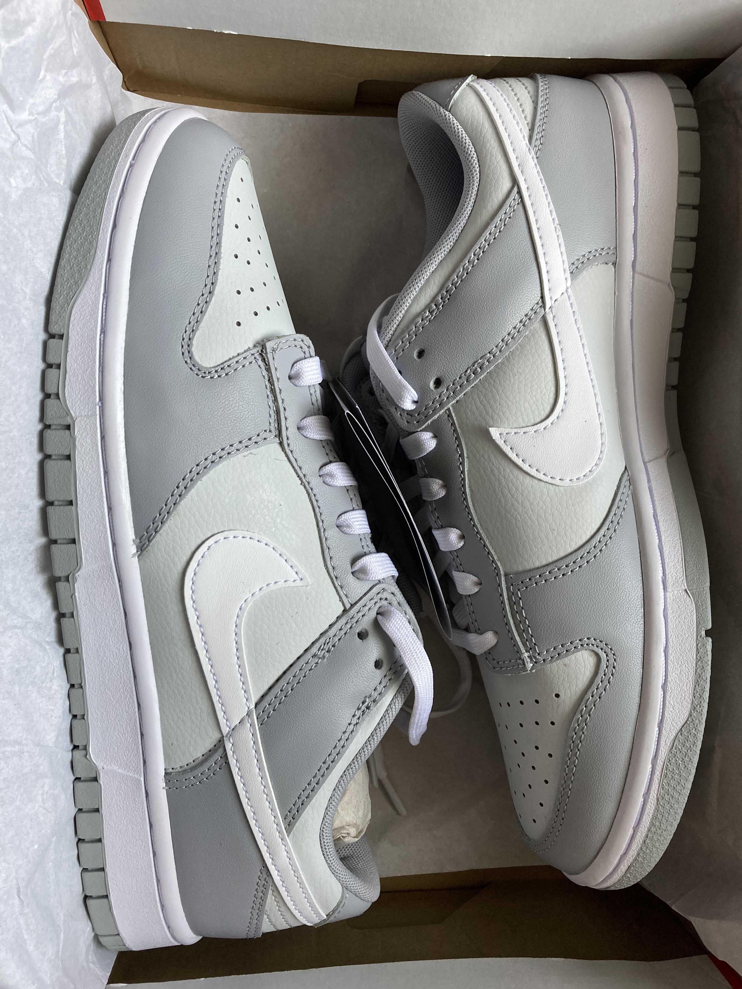 Nike Dunk Low "Pure Platinum/White/Wolf Gray"