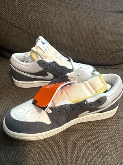 Nike Air Jordan 1 Low "SNKRS Day" (Korea)