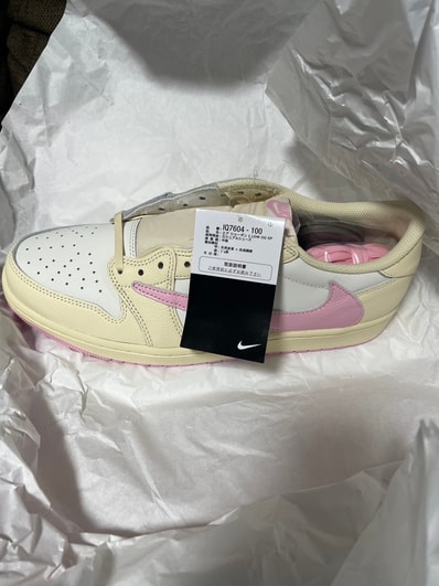 Travis Scott × Nike Air Jordan 1 Retro Low OG "Muslin/Shy Pink"