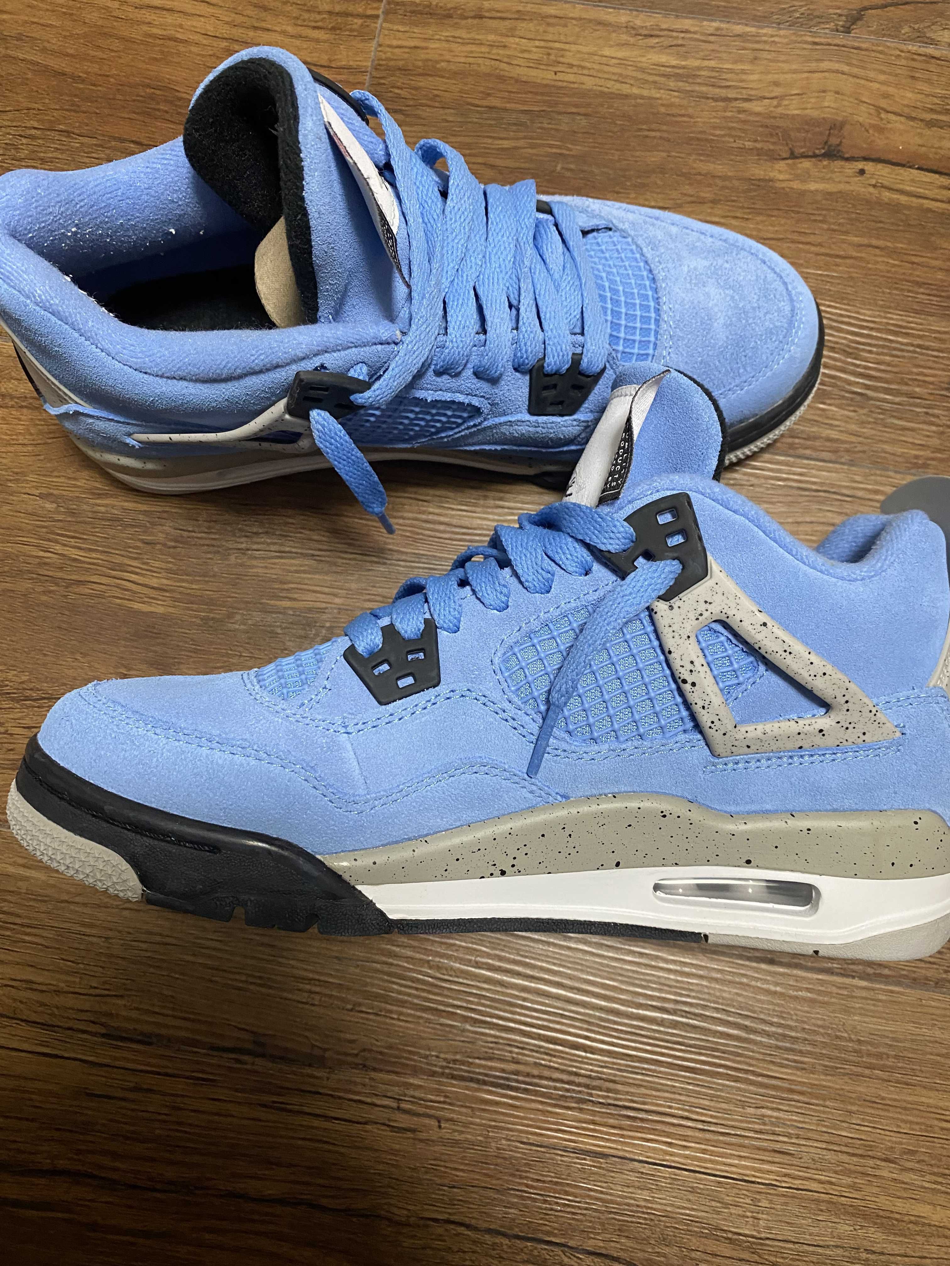Nike GS Air Jordan 4 "University Blue"