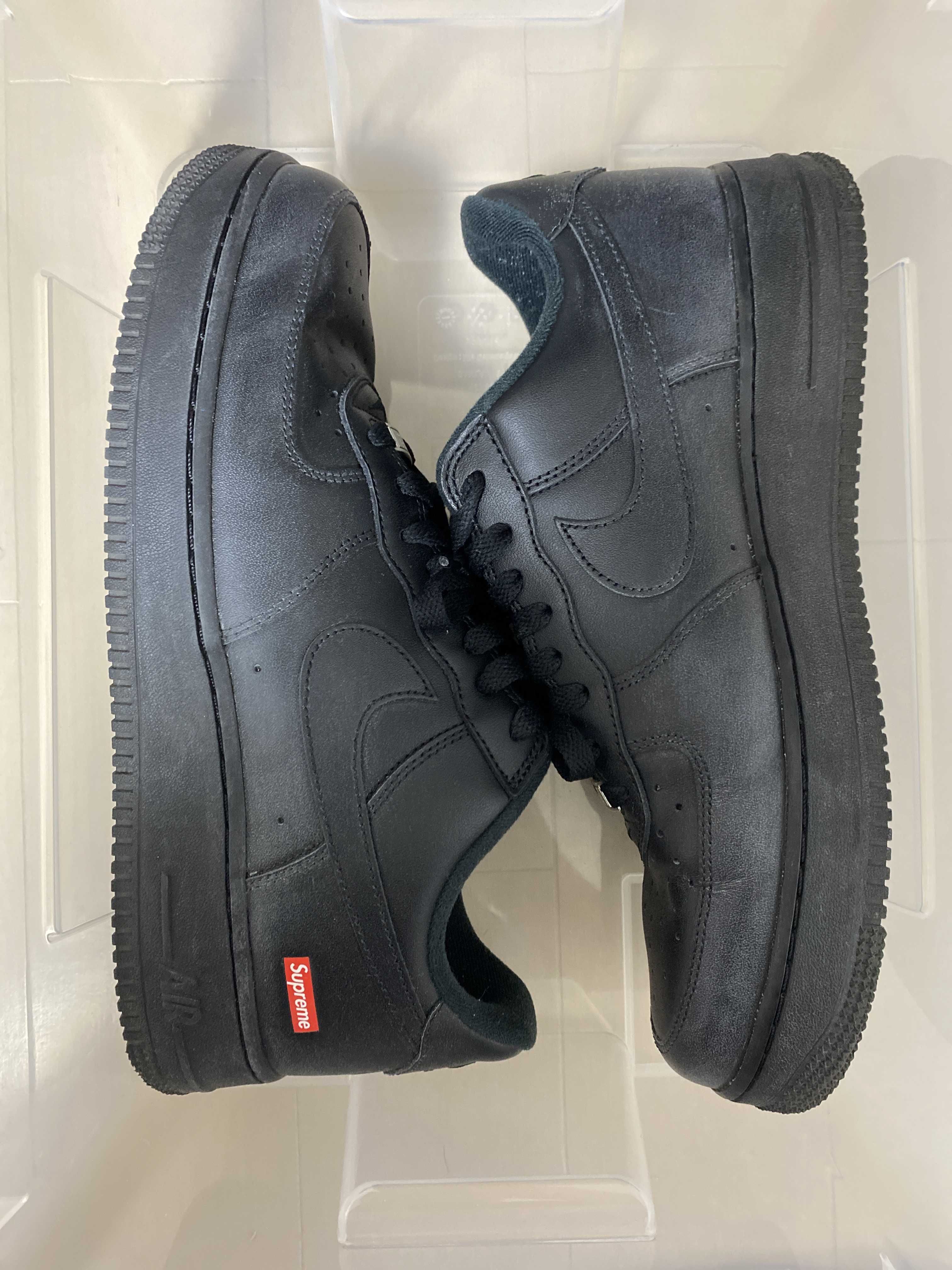 Supreme × Nike Air Force 1 Low "Black"