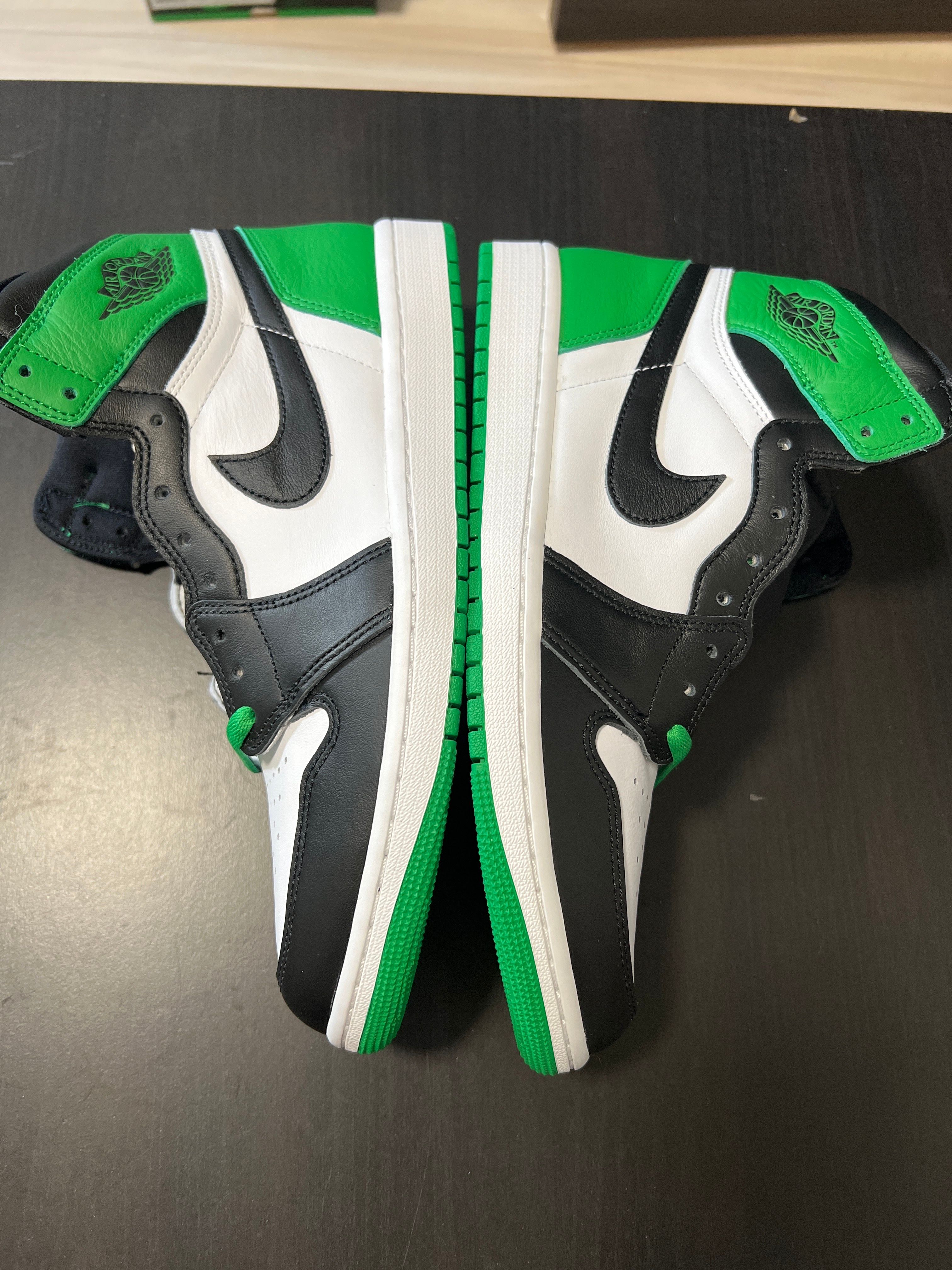 Nike Air Jordan 1 Retro High OG "Celtics/Black and Lucky Green" (2023)