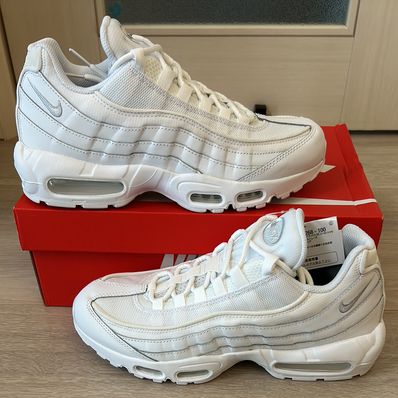 ナイキ エアマックス95 エッセンシャル ナイキ エアマックス95 エッセンシャル