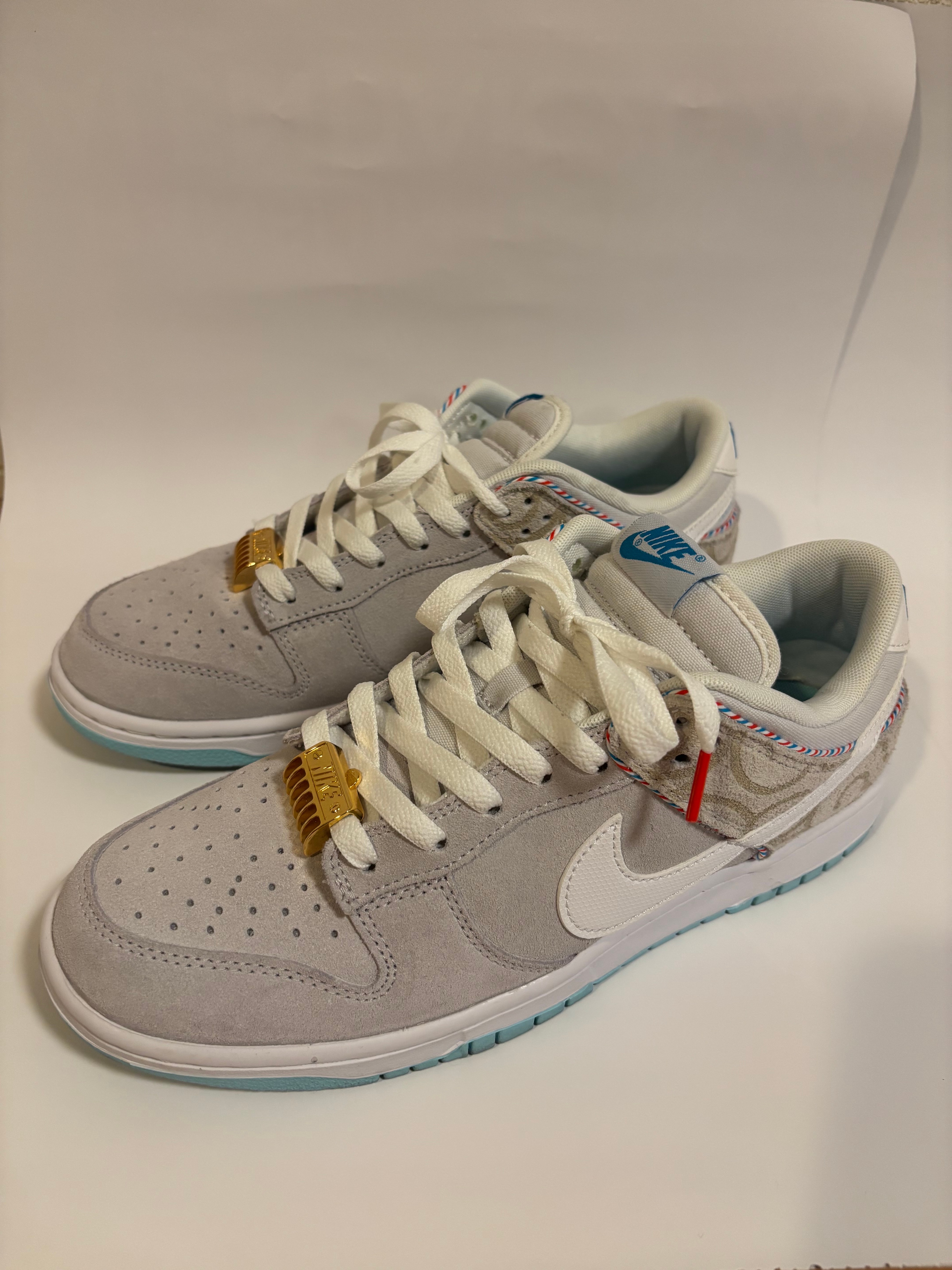 Nike Dunk Low "Barber Shop Grey"