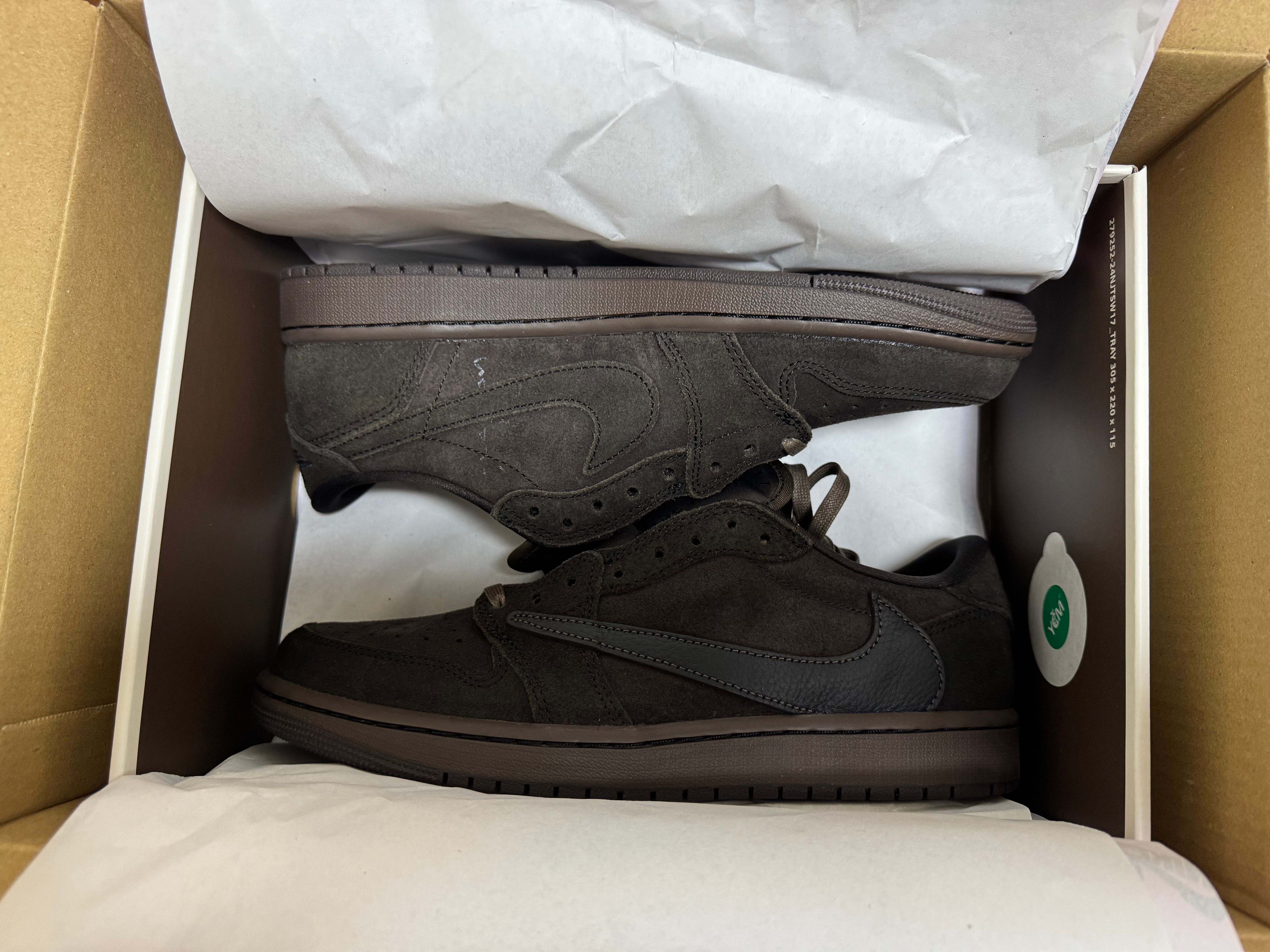 Travis Scott × Nike Air Jordan 1 Low OG SP "Velvet Brown and Dark Mocha"