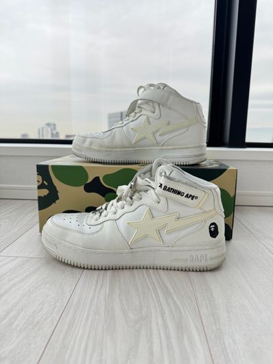 A BATHING APE®︎ BAPE STA Mid "White"