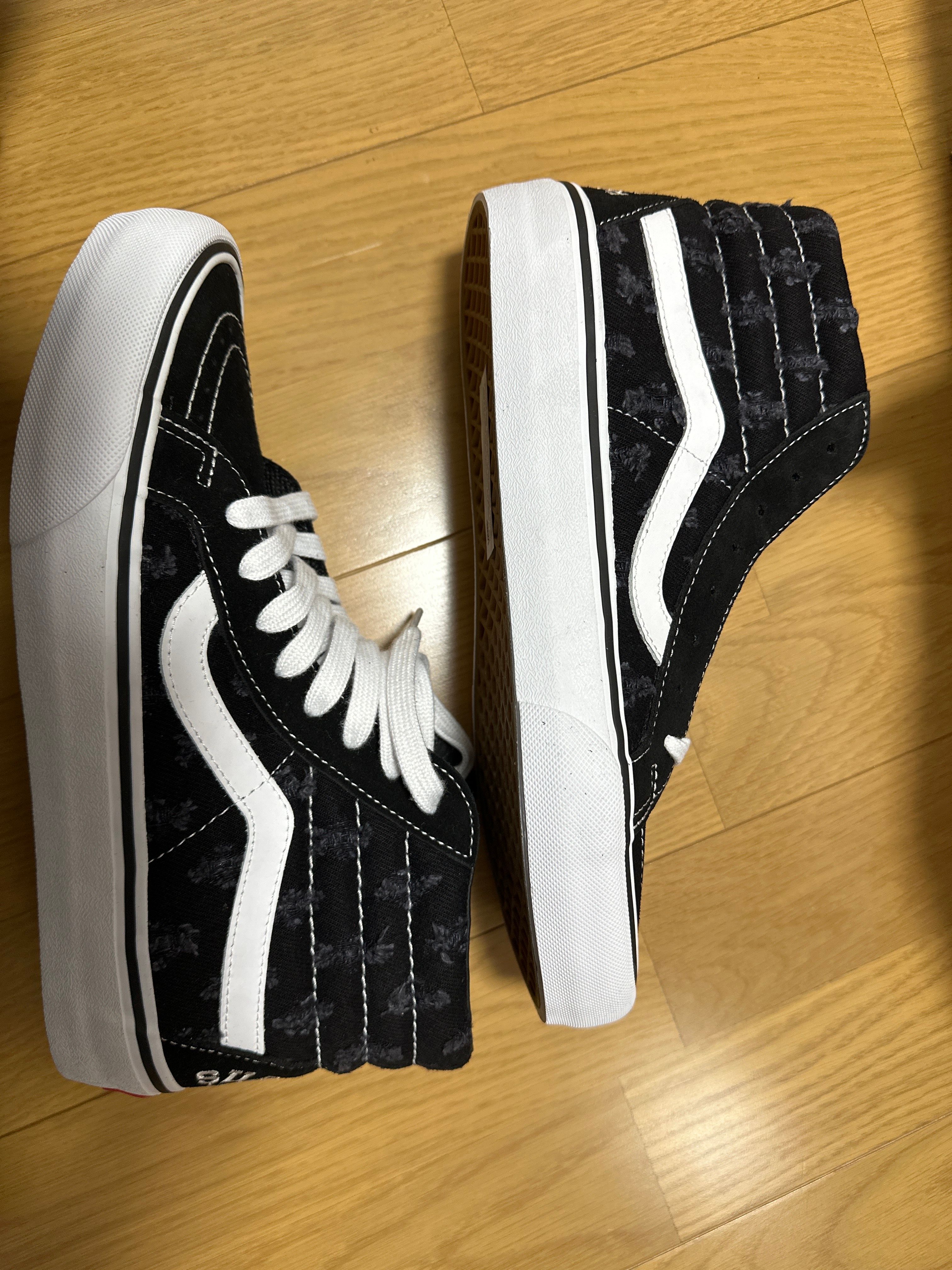 Supreme × Vans Sk8-Hi Hole Punch Denim "Black"