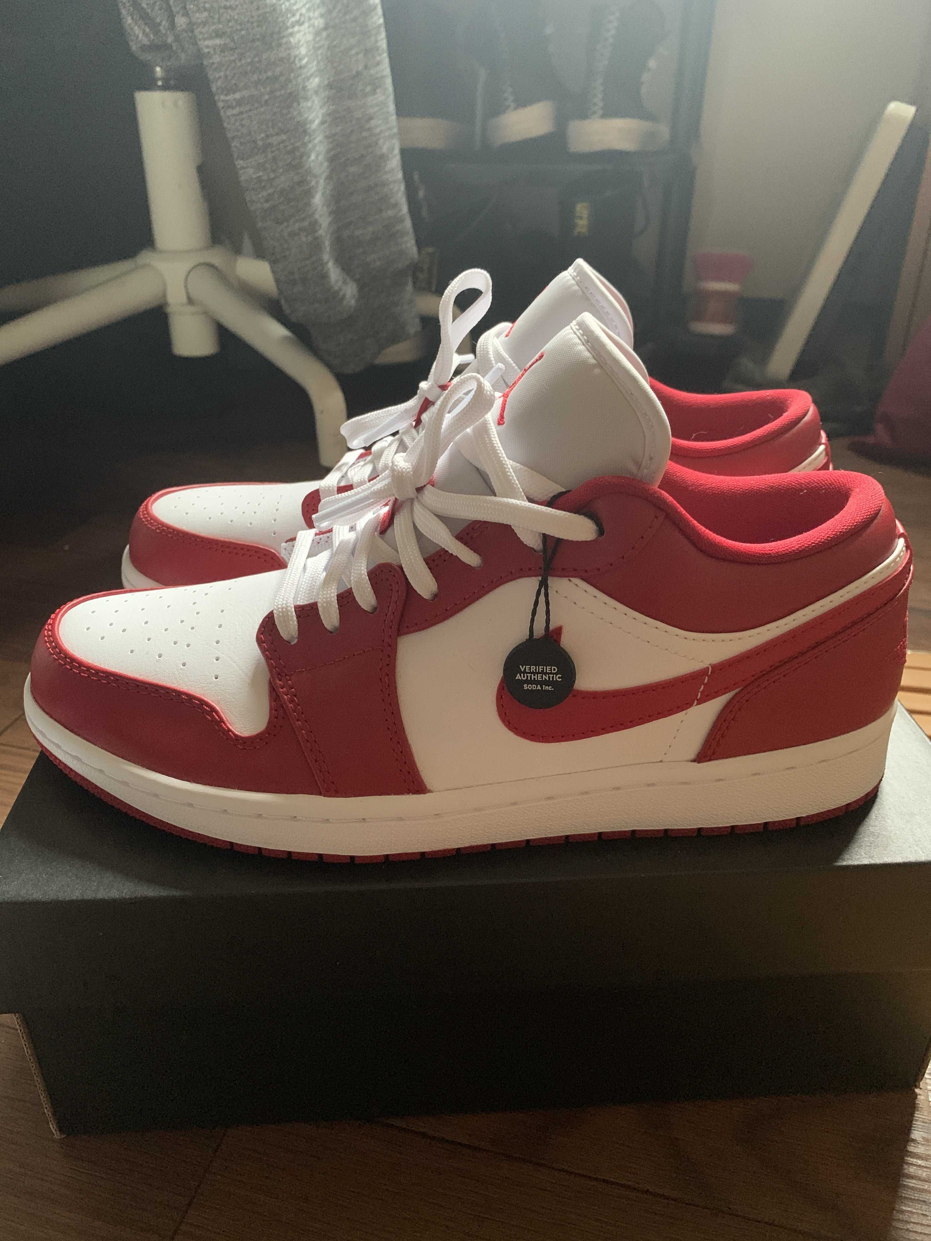 Nike Air Jordan 1 Low "Gym Red/White"