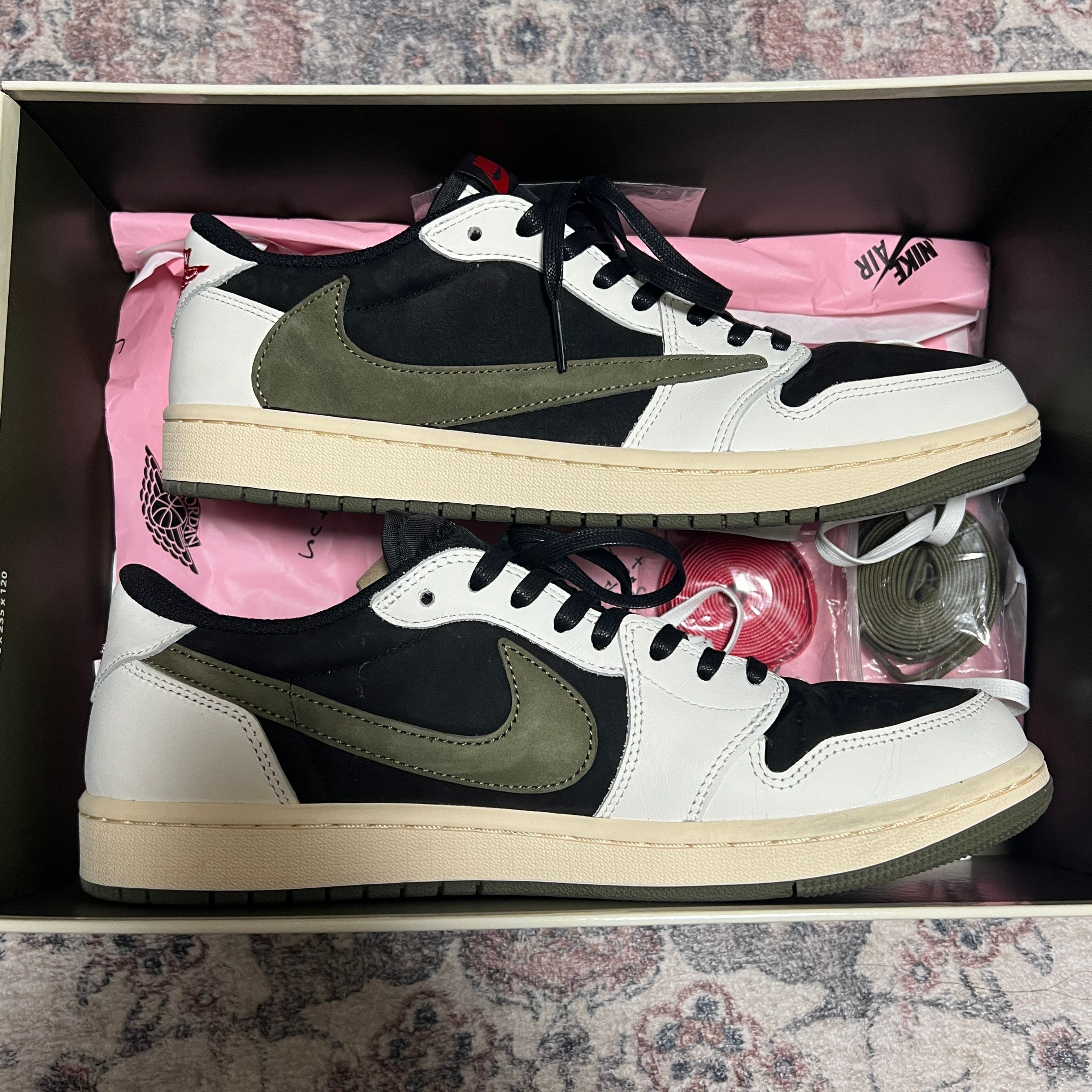 Travis Scott × Nike Women's Air Jordan 1 Low OG "Medium Olive"