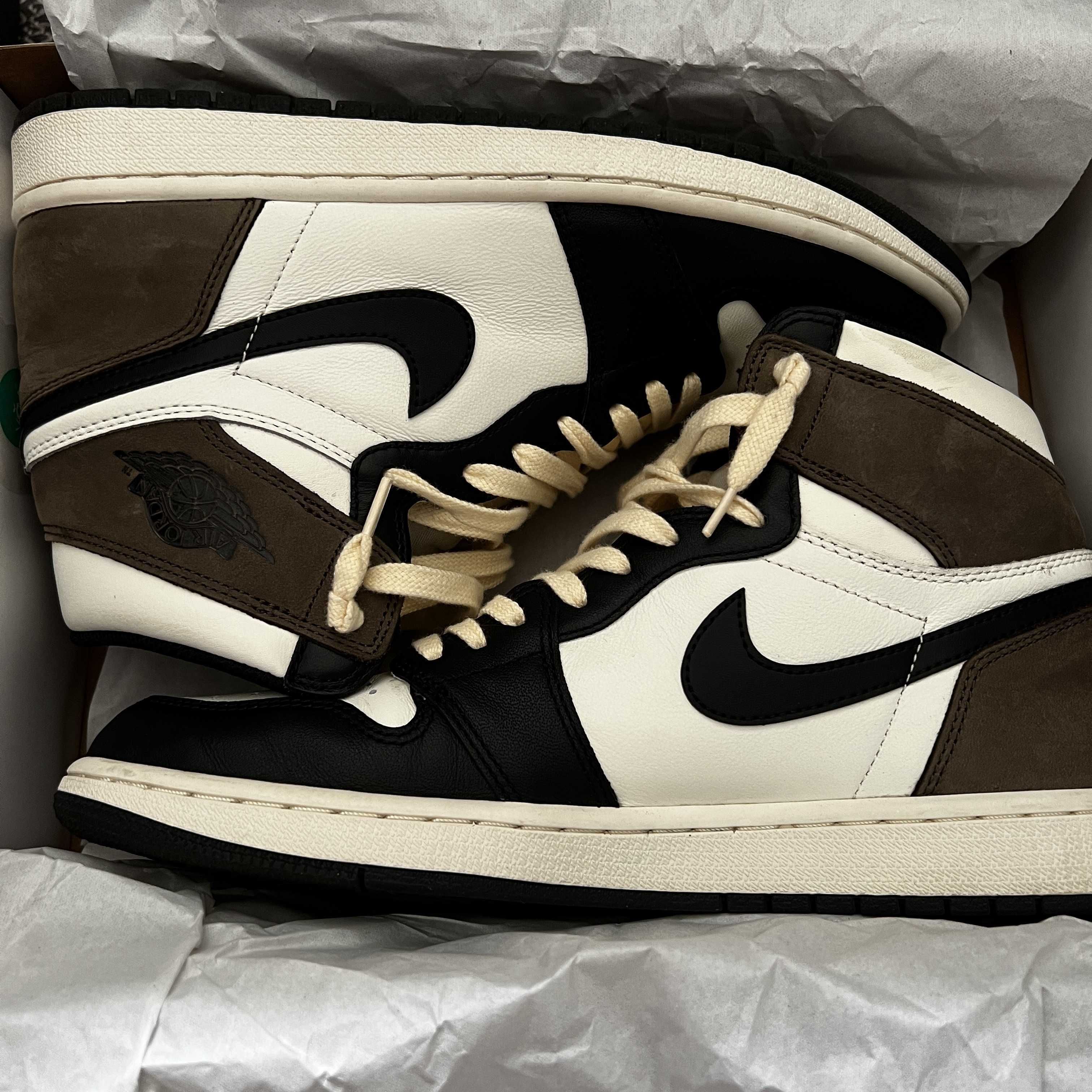 Nike Air Jordan 1 High OG "Sail/Dark Mocha/Black"