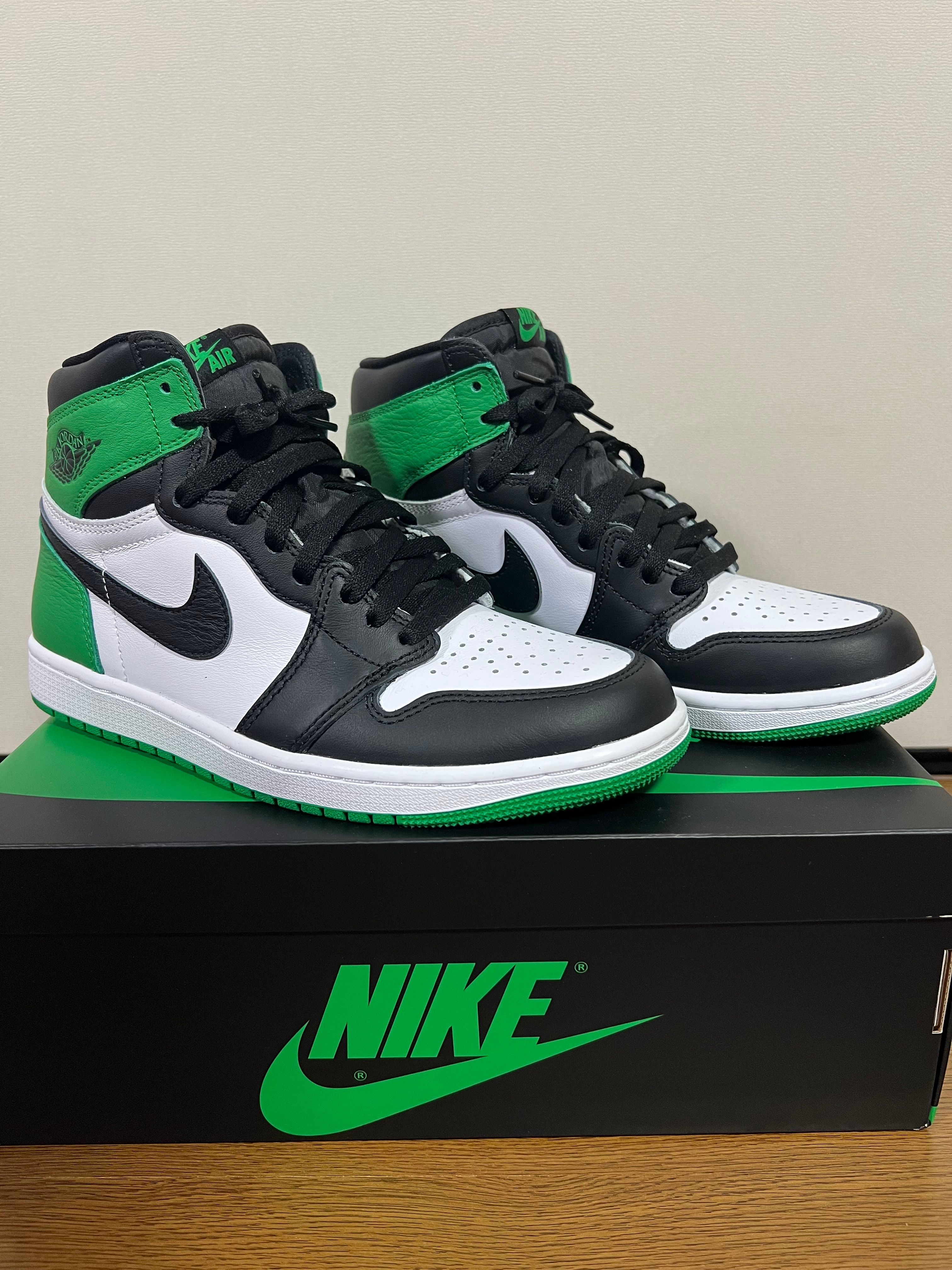 Nike Air Jordan 1 Retro High OG "Celtics/Black and Lucky Green" (2023)