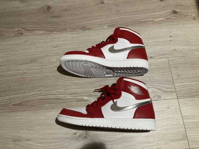 Retro 1 2025 silver medal