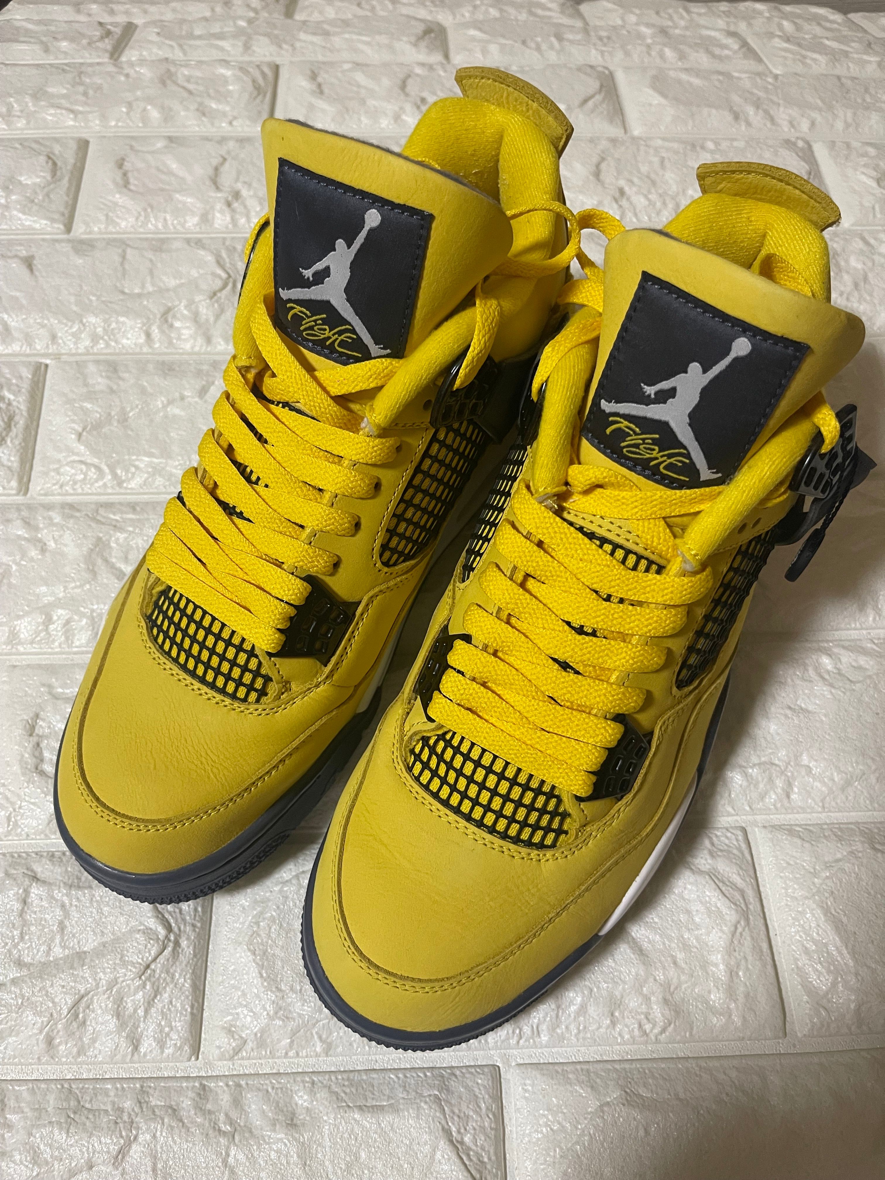 Nike Air Jordan 4 "Tour Yellow"