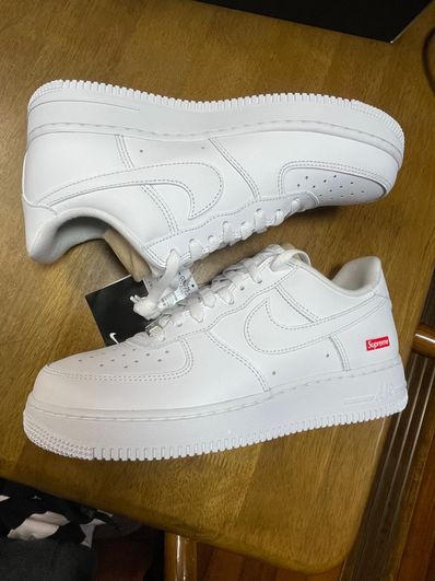 Supreme × Nike Air Force 1 Low "White"
