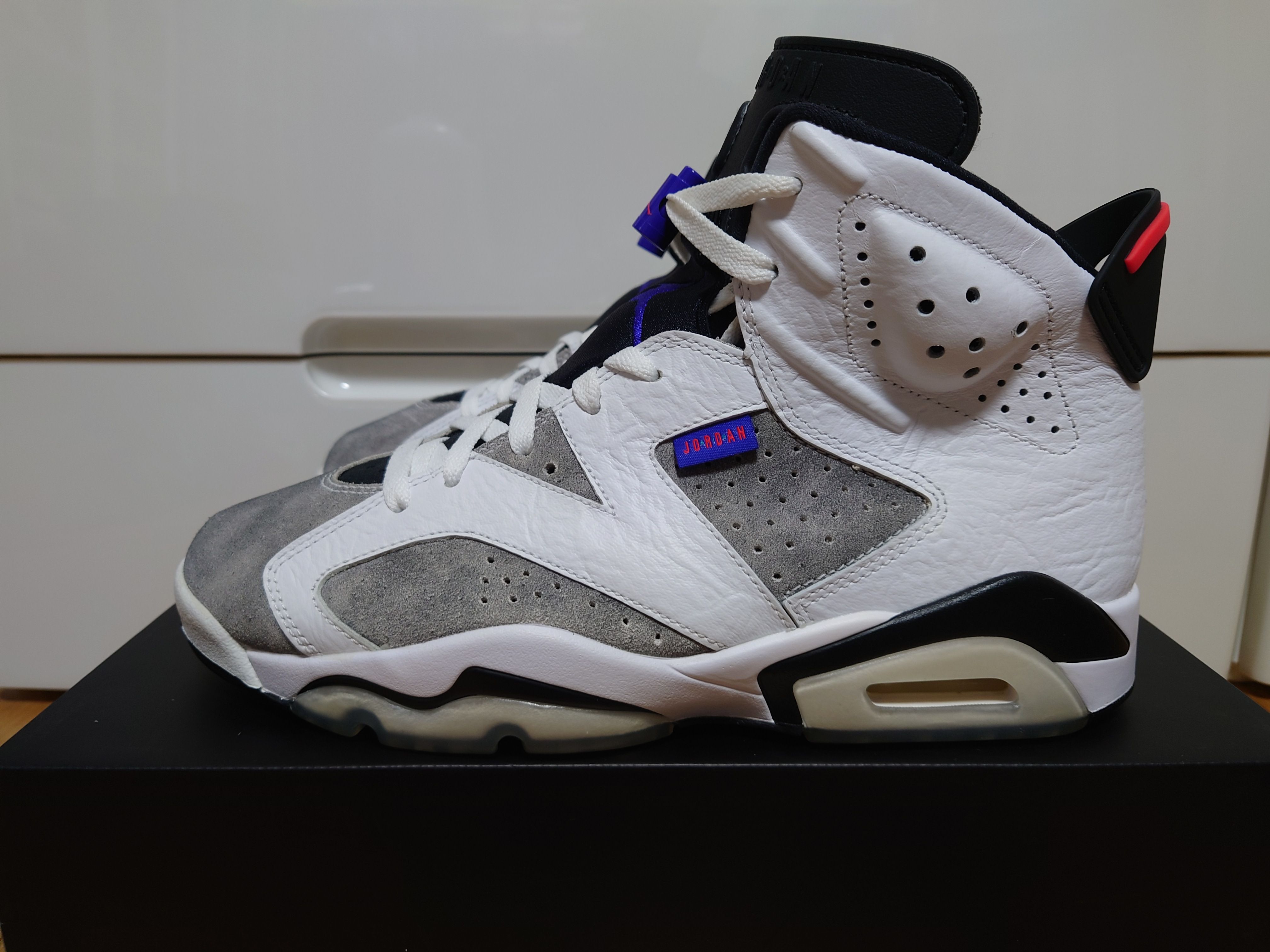 Nike Air Jordan 6 Retro "Flight Nostalgia"