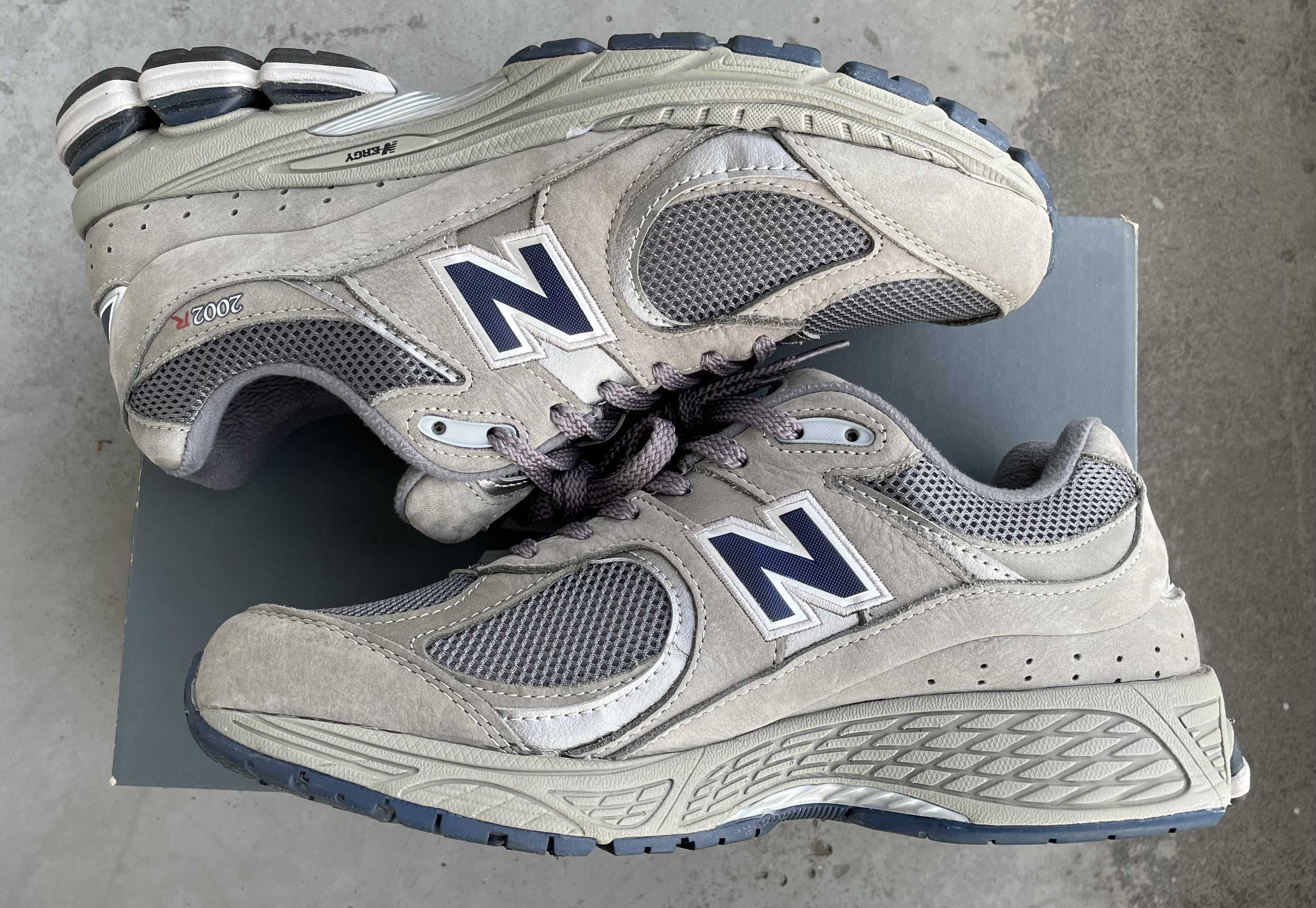 New Balance 2002R "Gray"