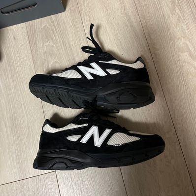 Joe Freshgoods × New Balance 990V4 "Outro"