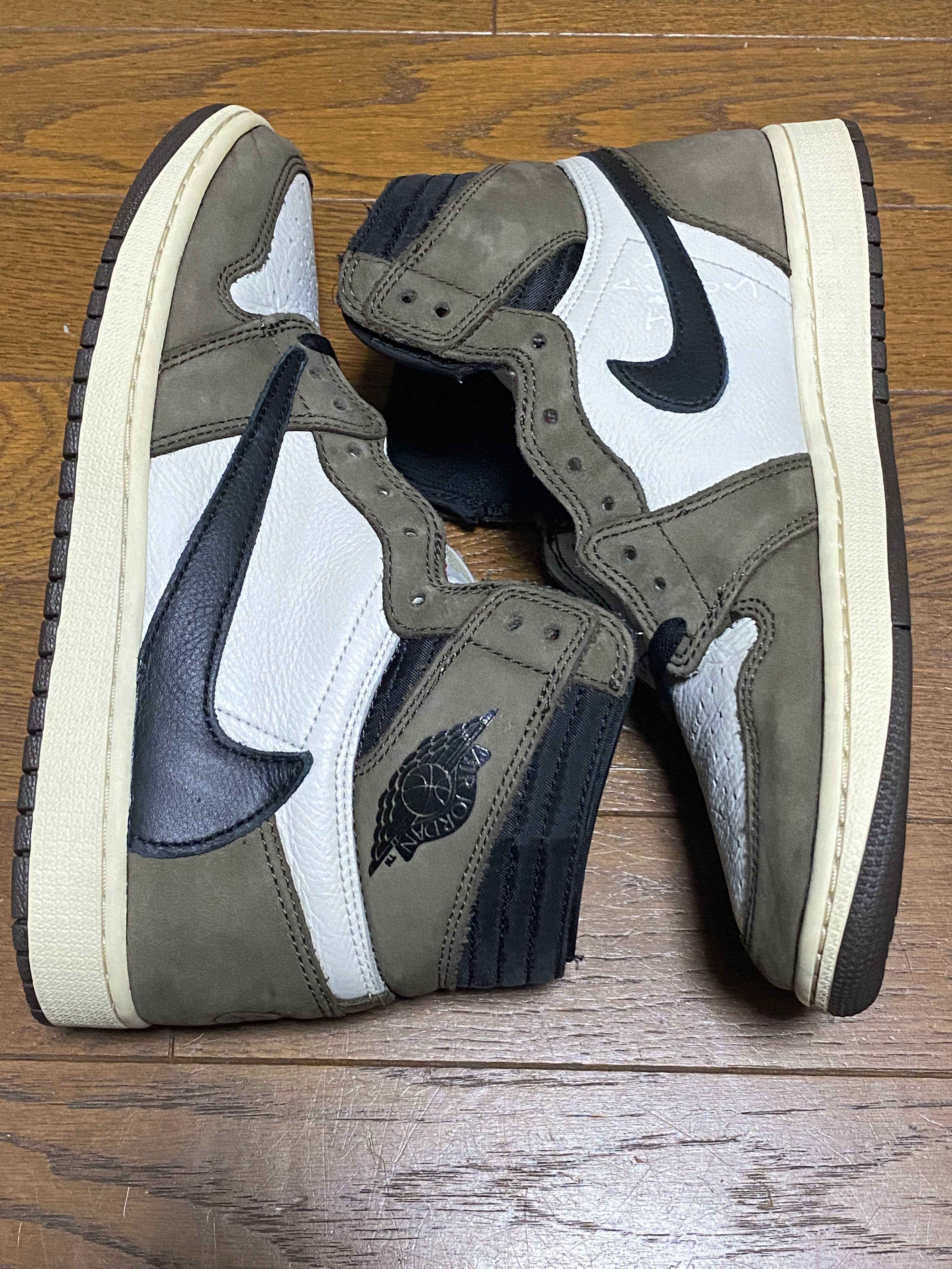 Travis Scott × Nike Air Jordan 1 Retro High OG TS SP "Sail/Dark Mocha"