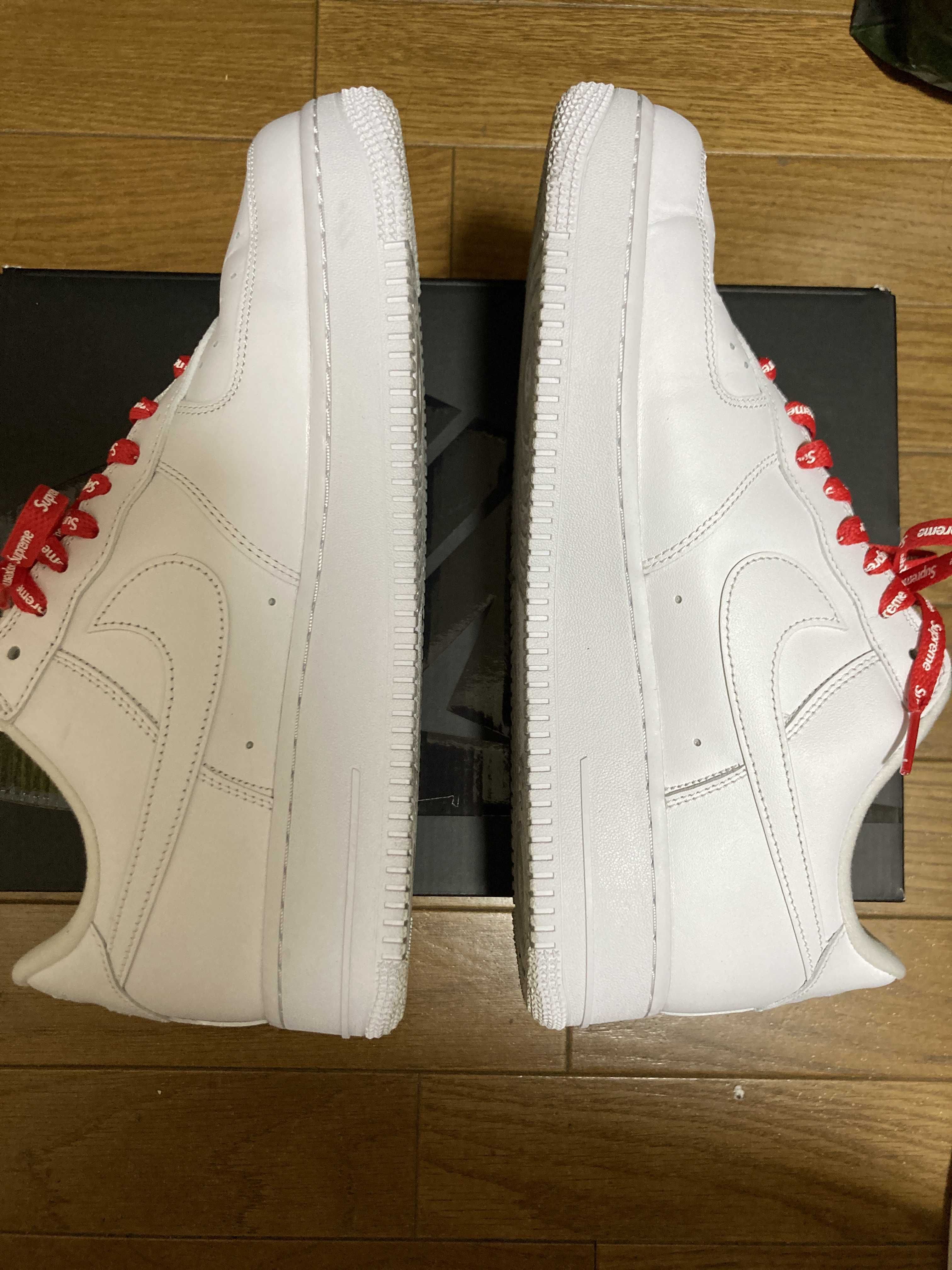 Supreme × Nike Air Force 1 Low "White"
