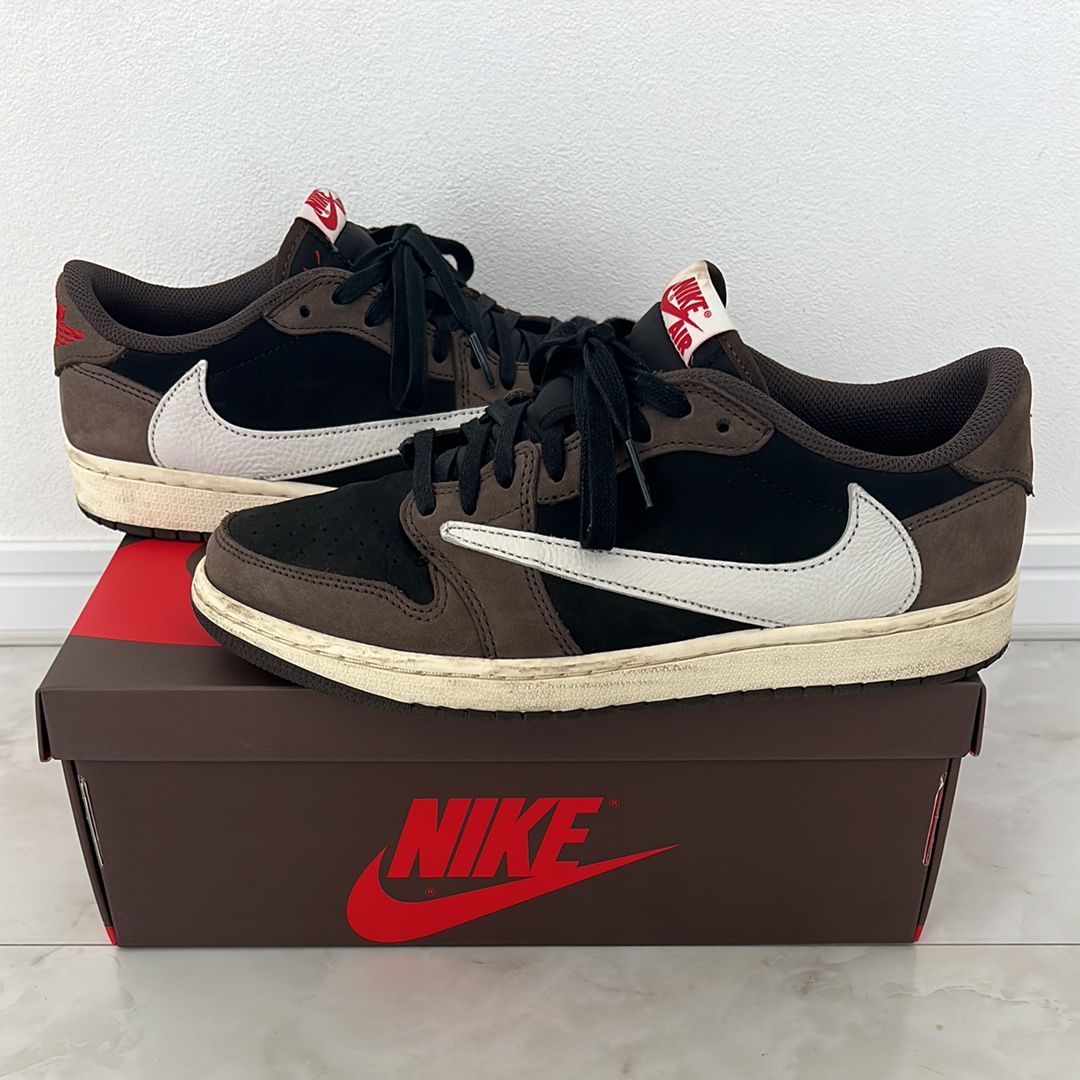 Travis Scott × Nike Air Jordan 1 Low OG SP-T "Black/Dark Mocha"