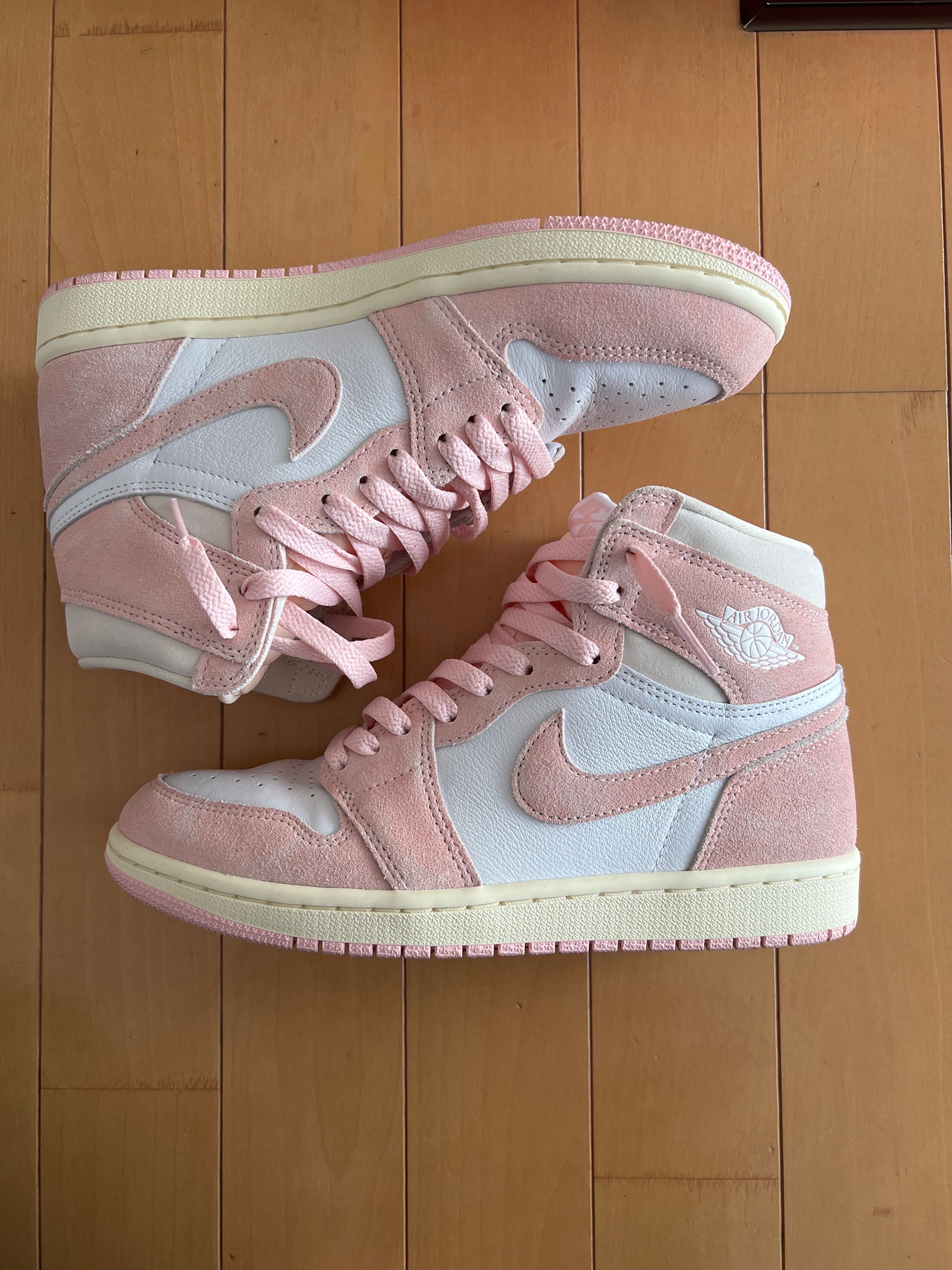 Nike Women's Air Jordan 1 Retro High OG "Washed Pink"