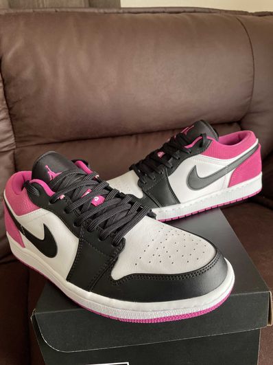 Nike Air Jordan 1 Low "Black/White-Magenta"