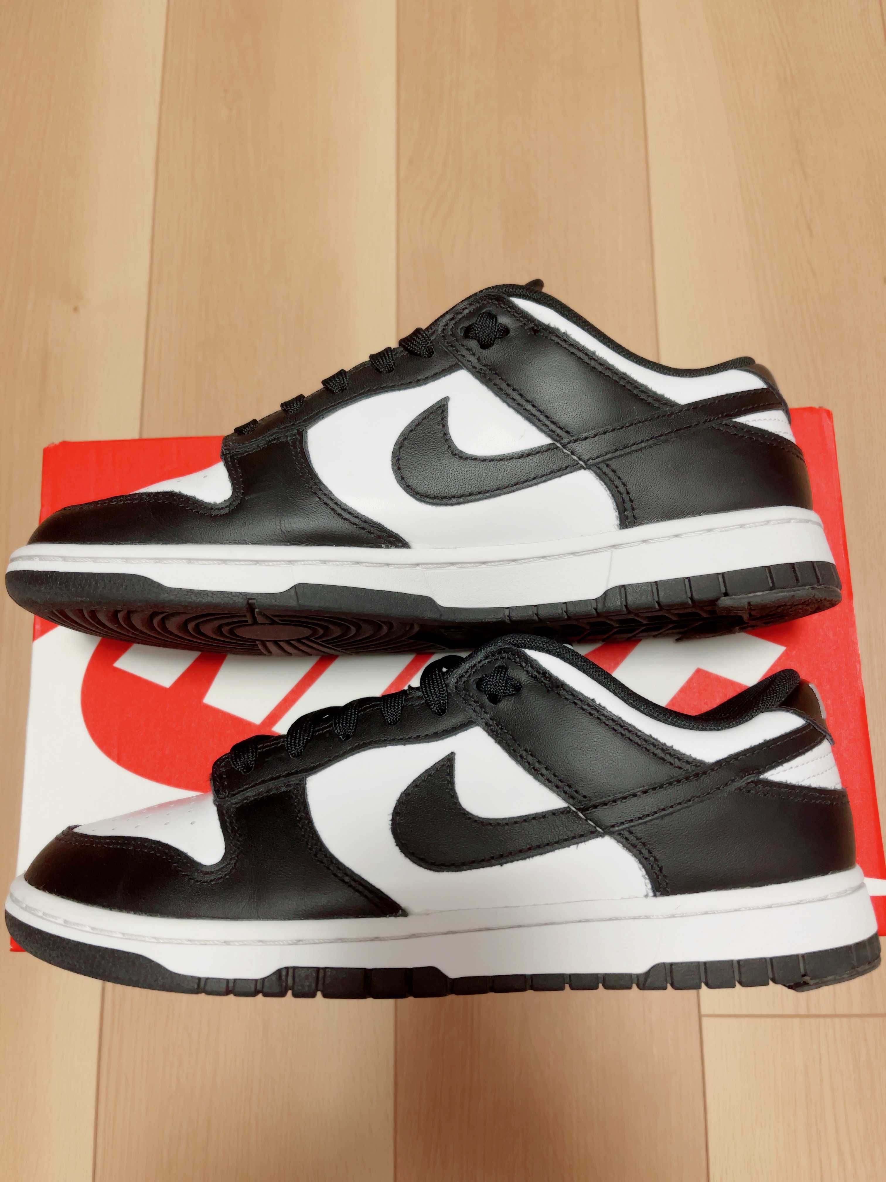 Nike Dunk Low Retro "Panda/White/Black"