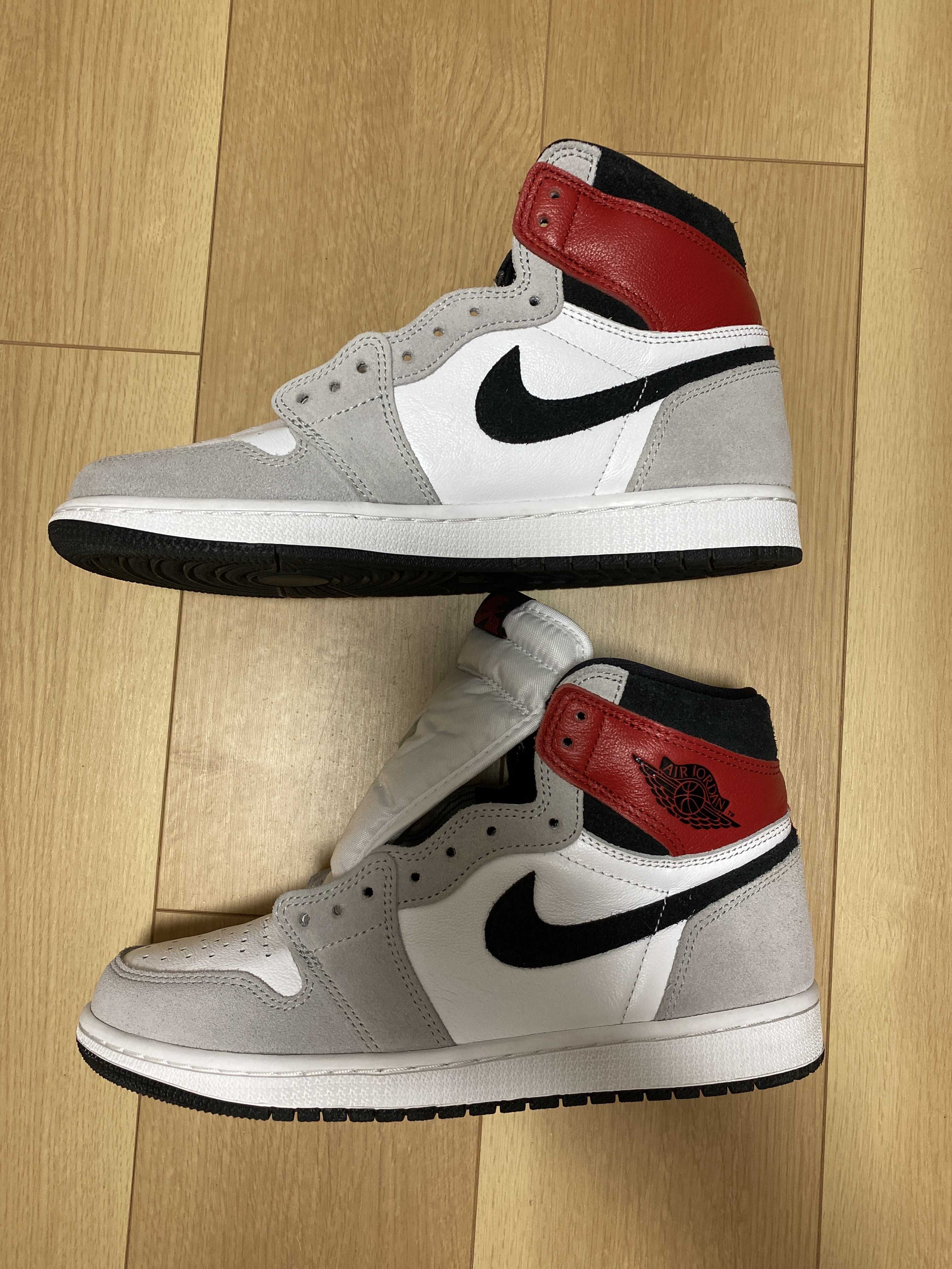 Nike Air Jordan 1 High OG "White/Black/Light Smoke Grey"