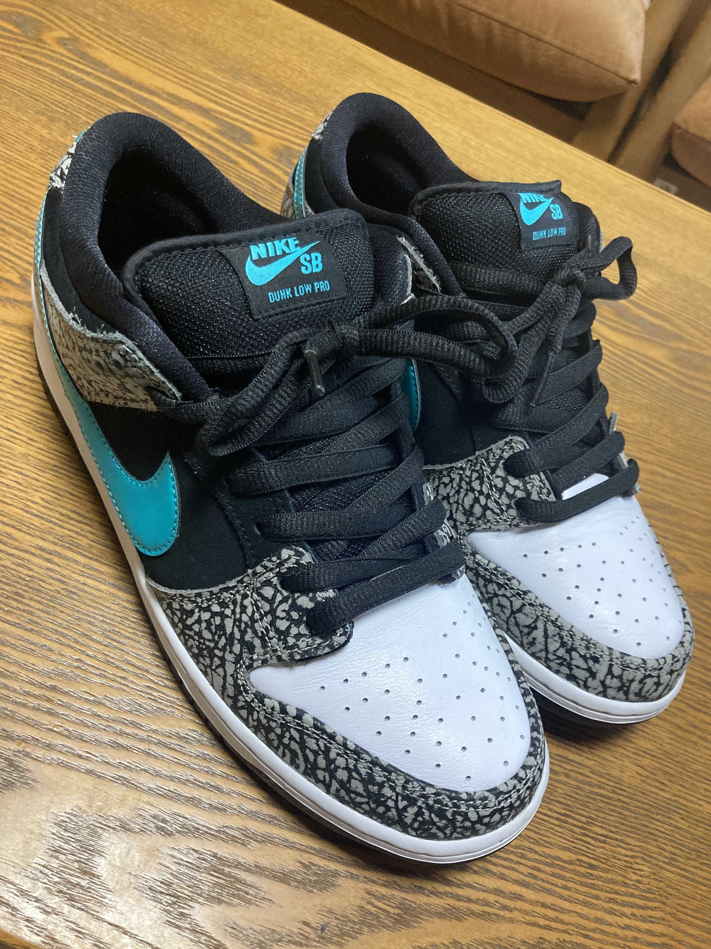 Nike SB Dunk Low "Elephant/Safari"