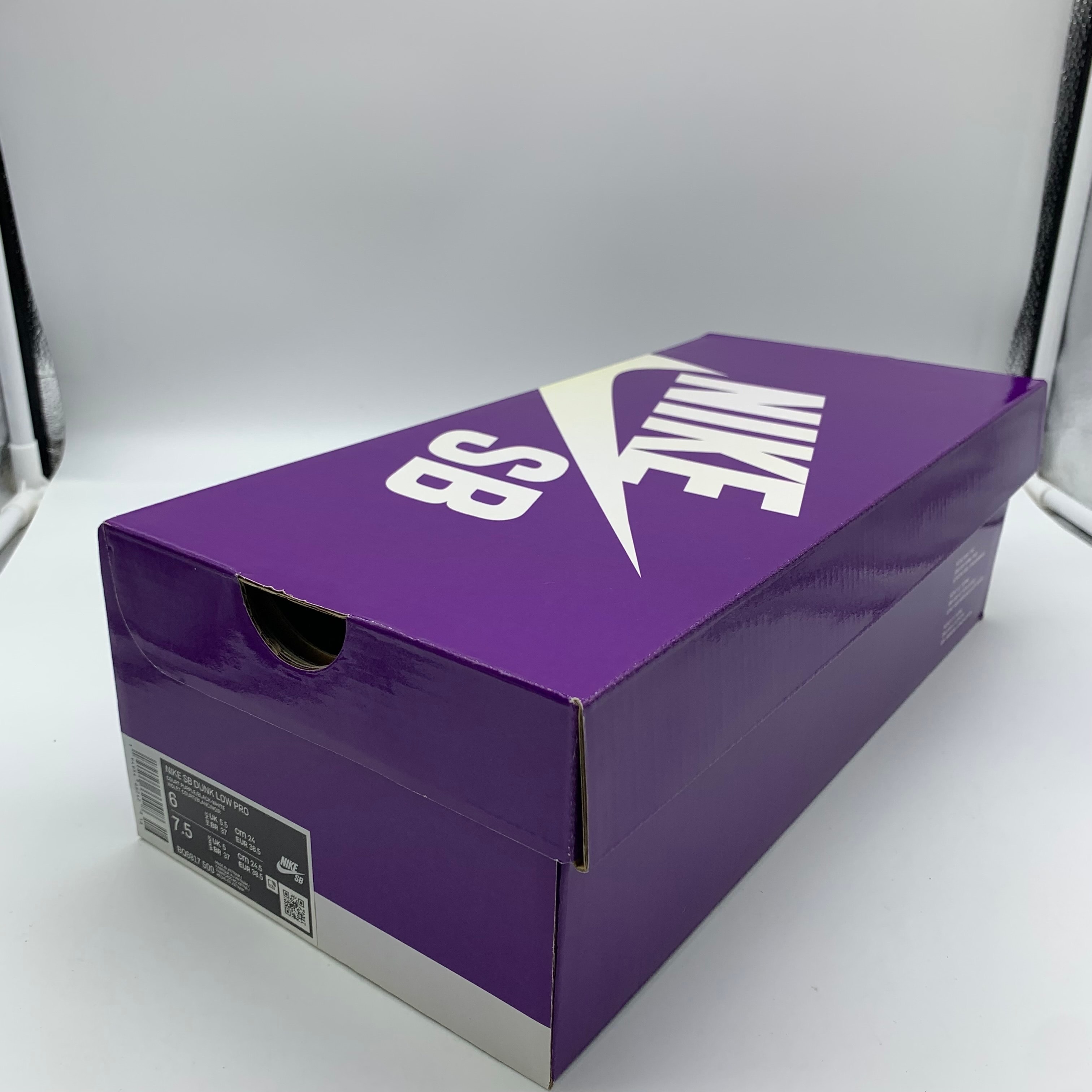 Nike SB Dunk Low Pro "Court Purple"