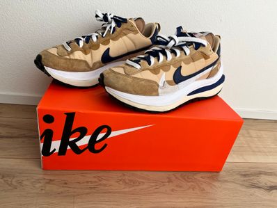 Sacai × Nike Vapor Waffle "Sesame And Blue Void"