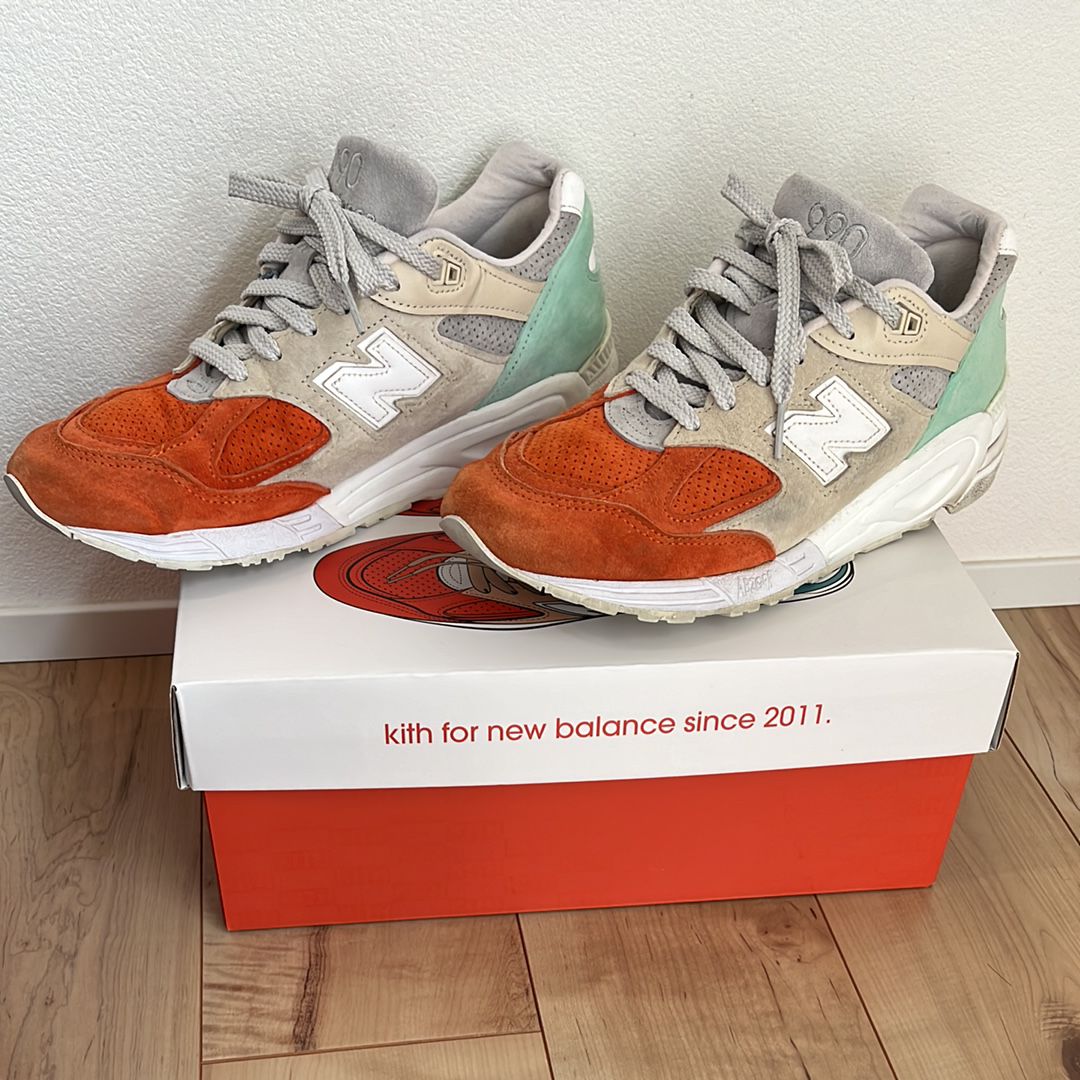 KITH × New Balance 990V2 "Cyclades"