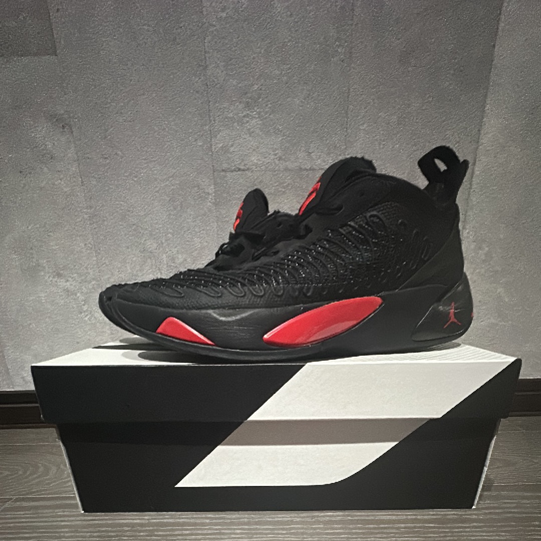 Nike Jordan Luka 1 "Bred"