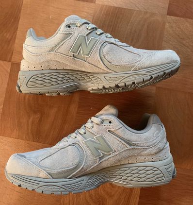 New Balance 2002R "Beige"