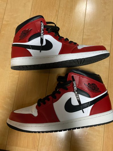 Nike Air Jordan 1 Mid "Chicago Black Toe"