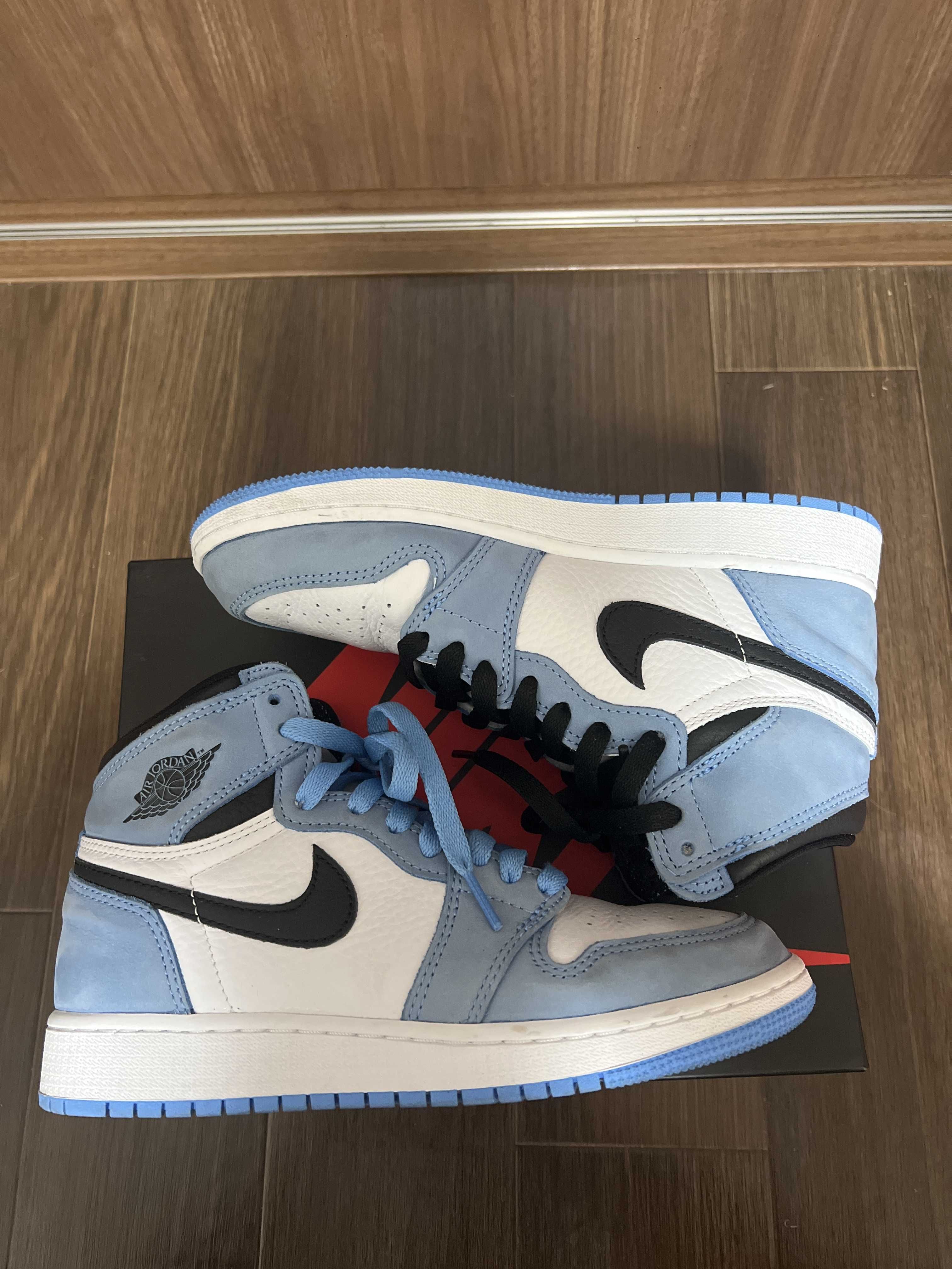 Nike GS Air Jordan 1 High "White/University Blue/Black"   
