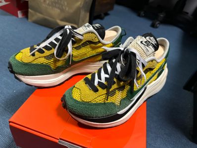 sacai × Nike Vapor Waffle "Tour Yellow/Stadium Green-Sail"