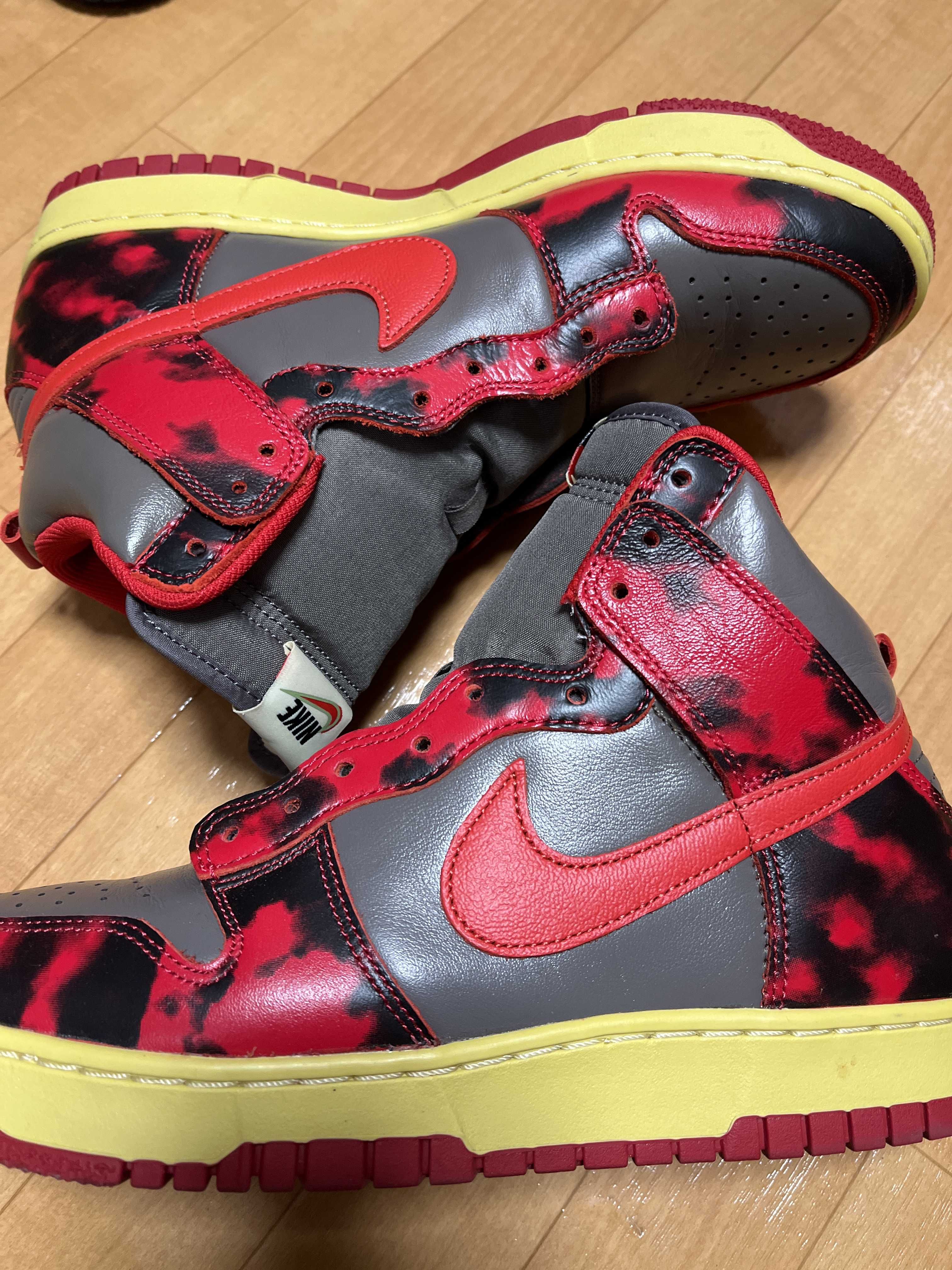 Nike Dunk High "Red Acid Wash"
