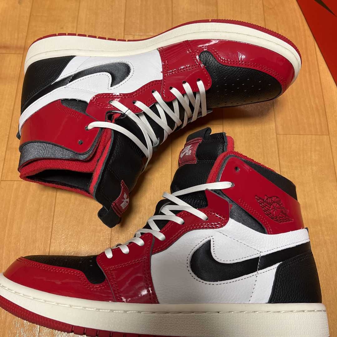 Nike Women's Air Jordan 1 High ZOOM "Chicago"
