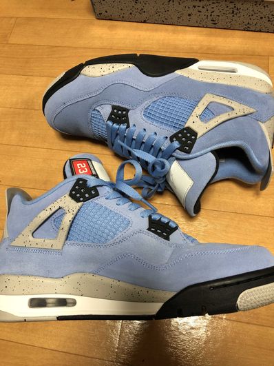Nike Air Jordan 4 "University Blue"