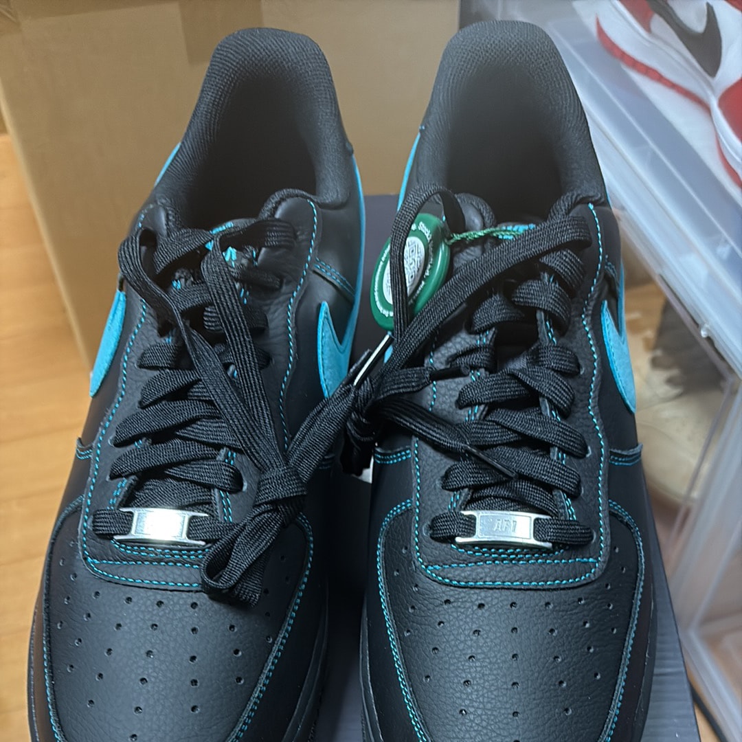Nike Air Force 1 Low "Black Tiffany"
