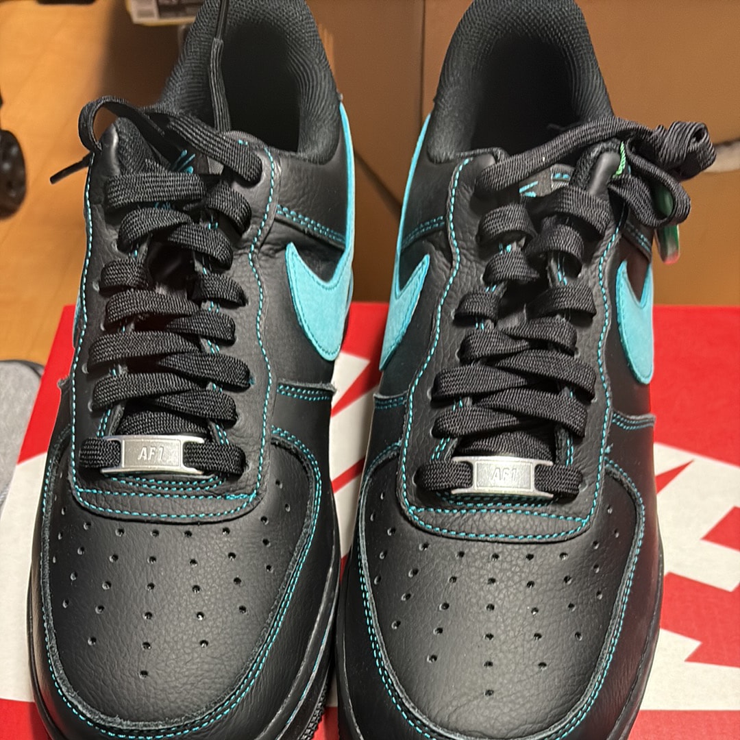 Nike Air Force 1 Low "Black Tiffany"