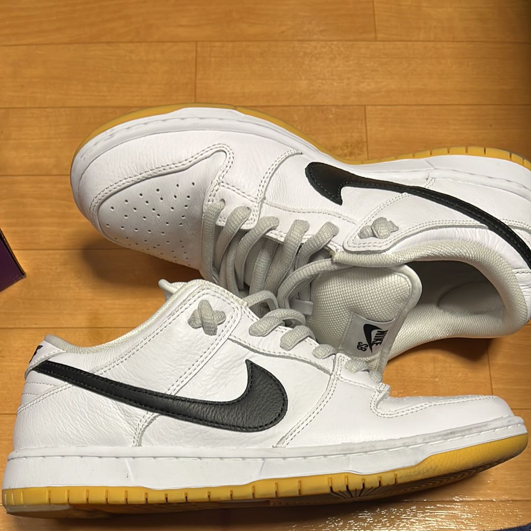 Nike SB Dunk Low Pro "White/Black-White-Gum Light Brown"