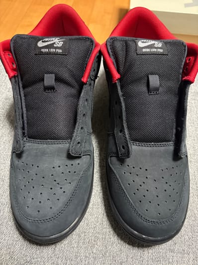 Supreme × Nike SB Dunk Low "Black" (25FW Week2)