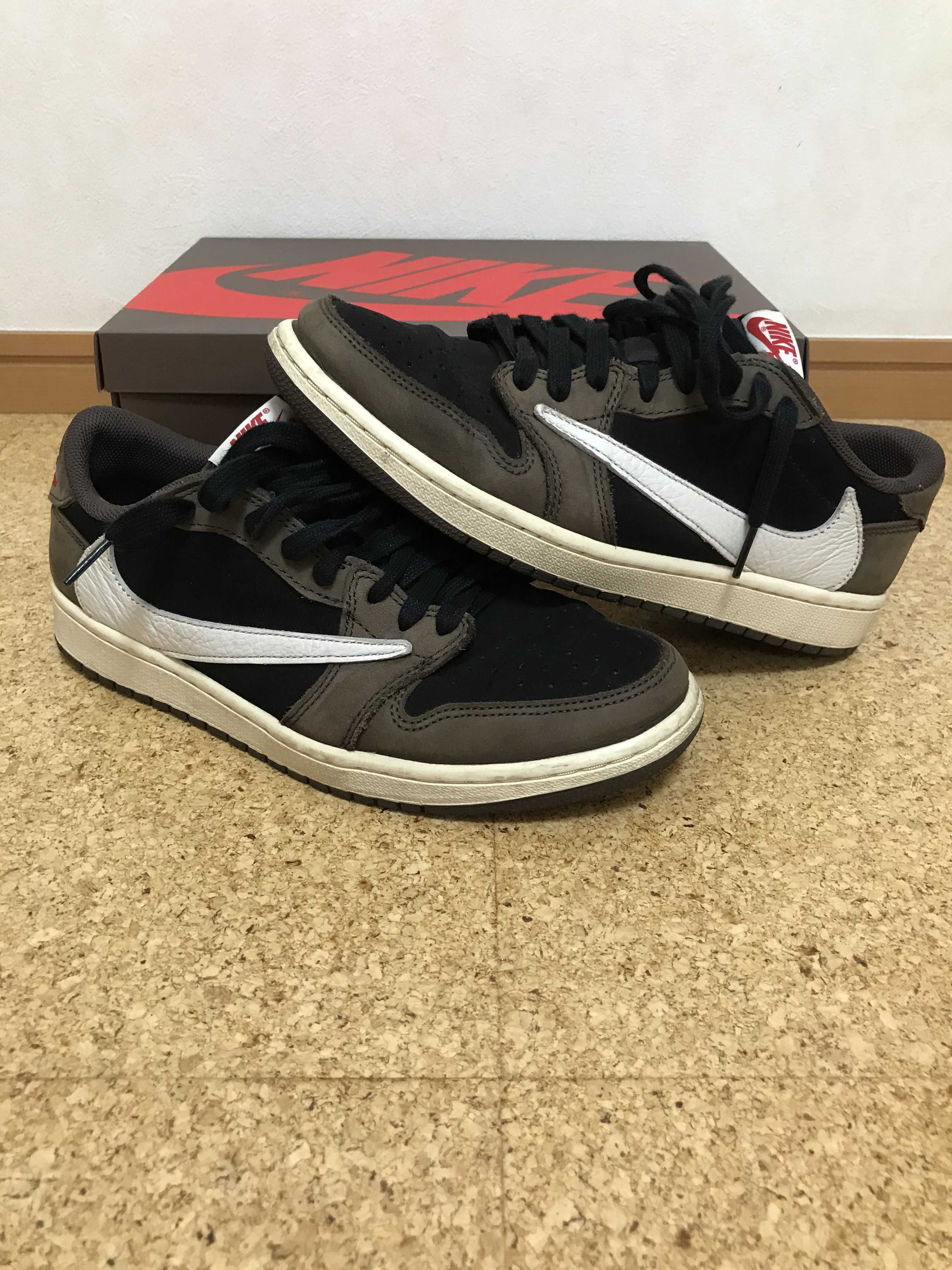Travis Scott × Nike Air Jordan 1 Low OG SP-T "Black/Dark Mocha"